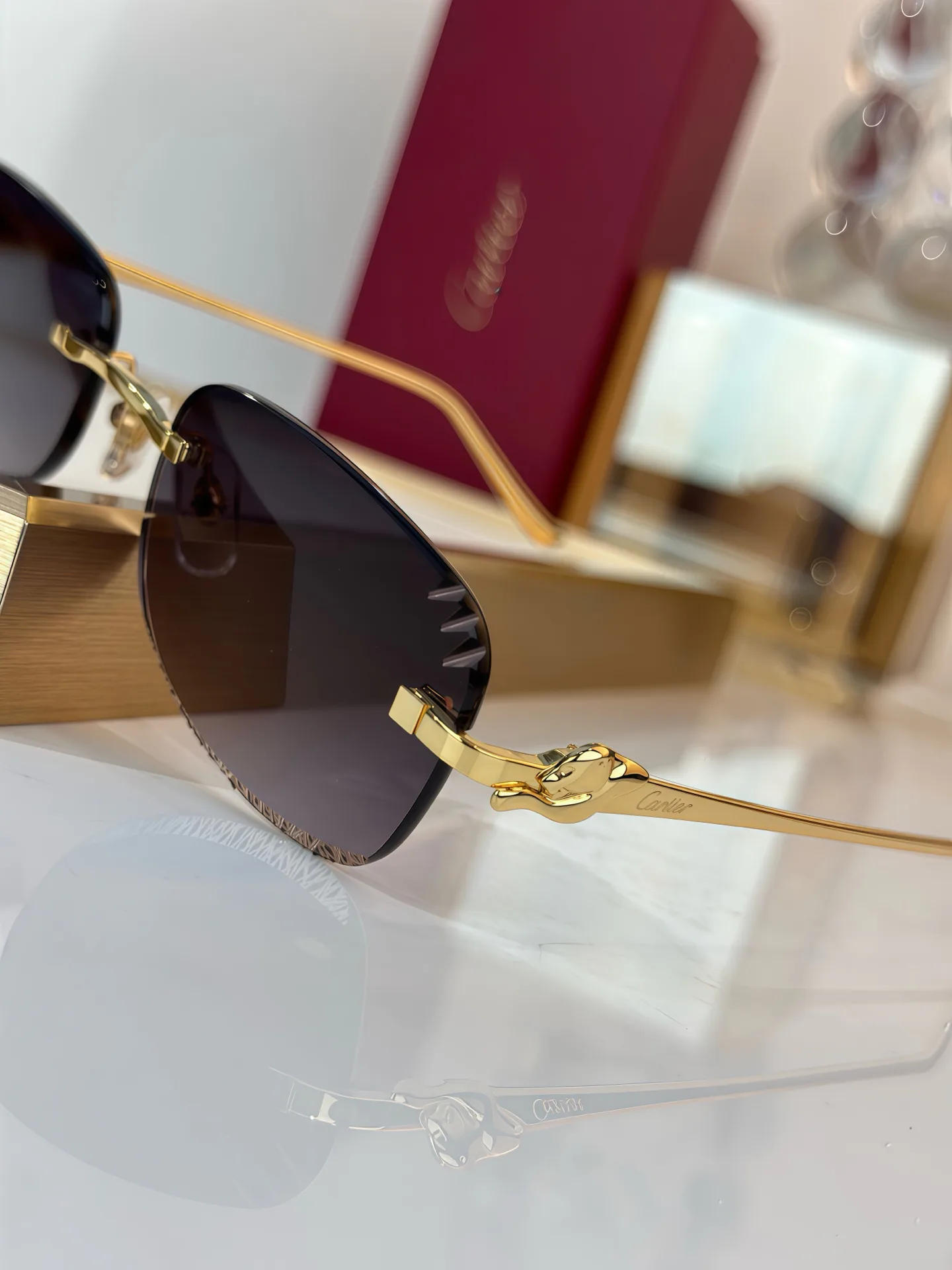 Glasses CARTIER 18060100
