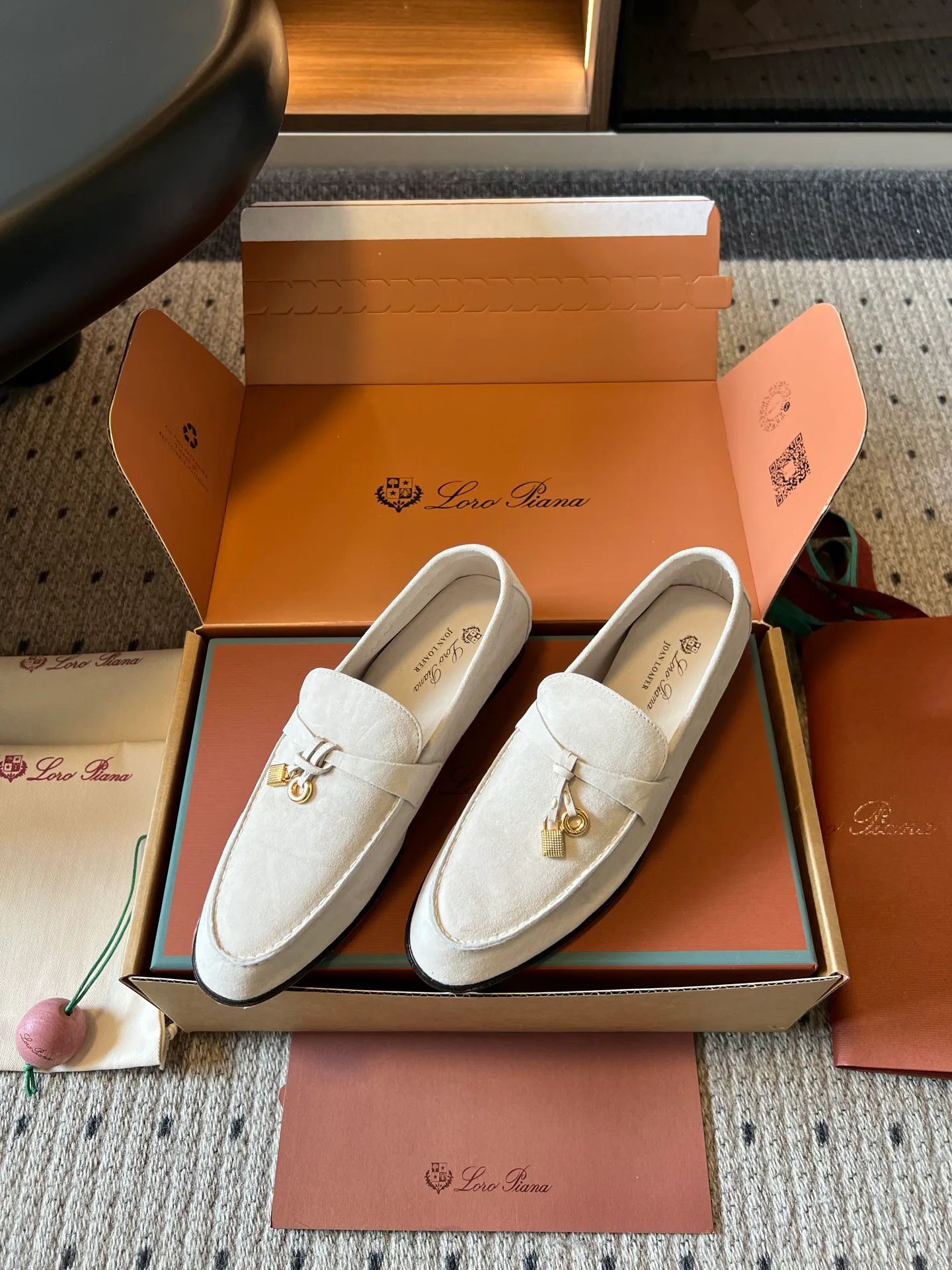 Women's Loafers And Moccasins LORO PIANA 18355300