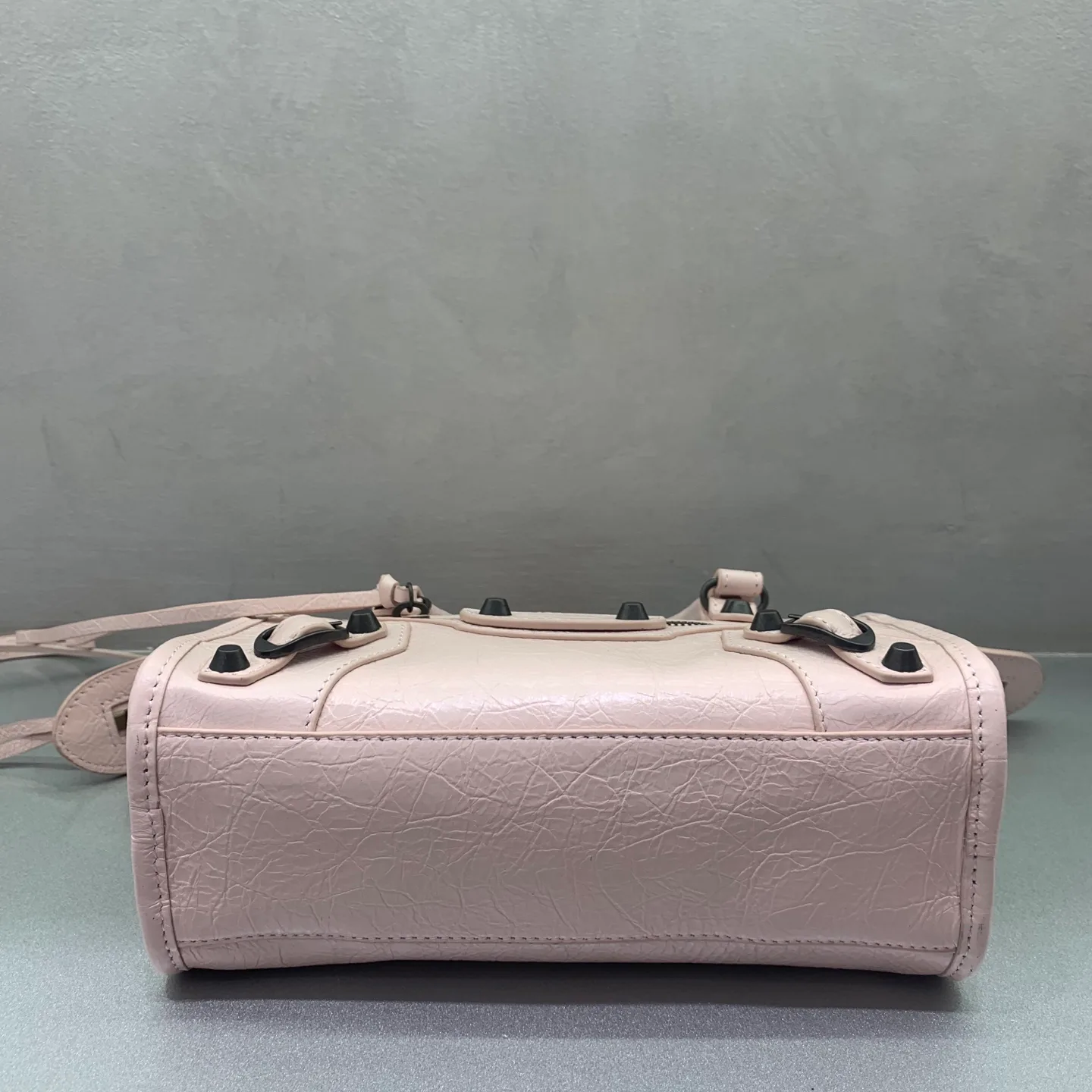 Women's Classic Handbags BALENCIAGA 18135972