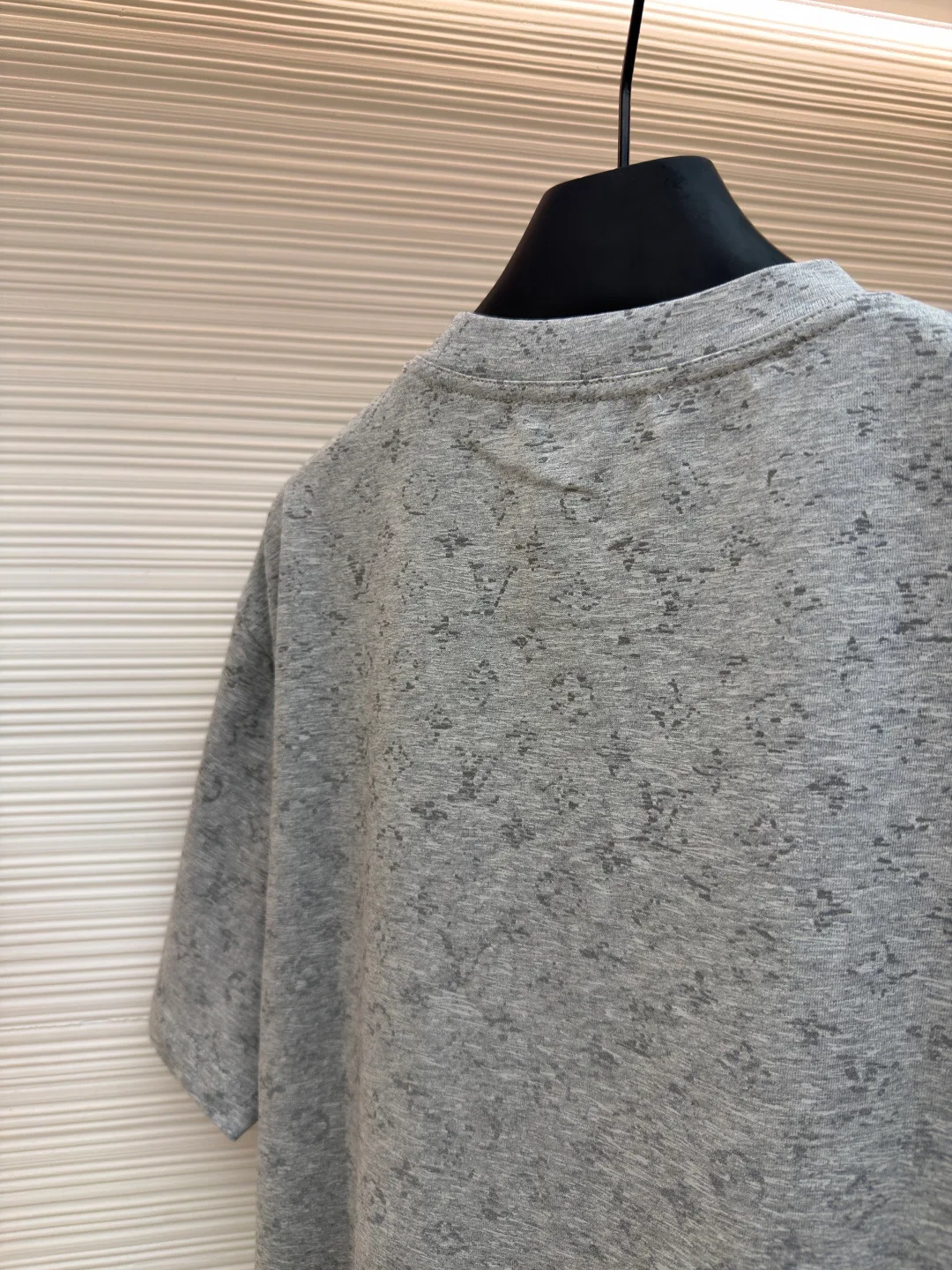 Men's T-Shirts LOUIS VUITTON 17933351