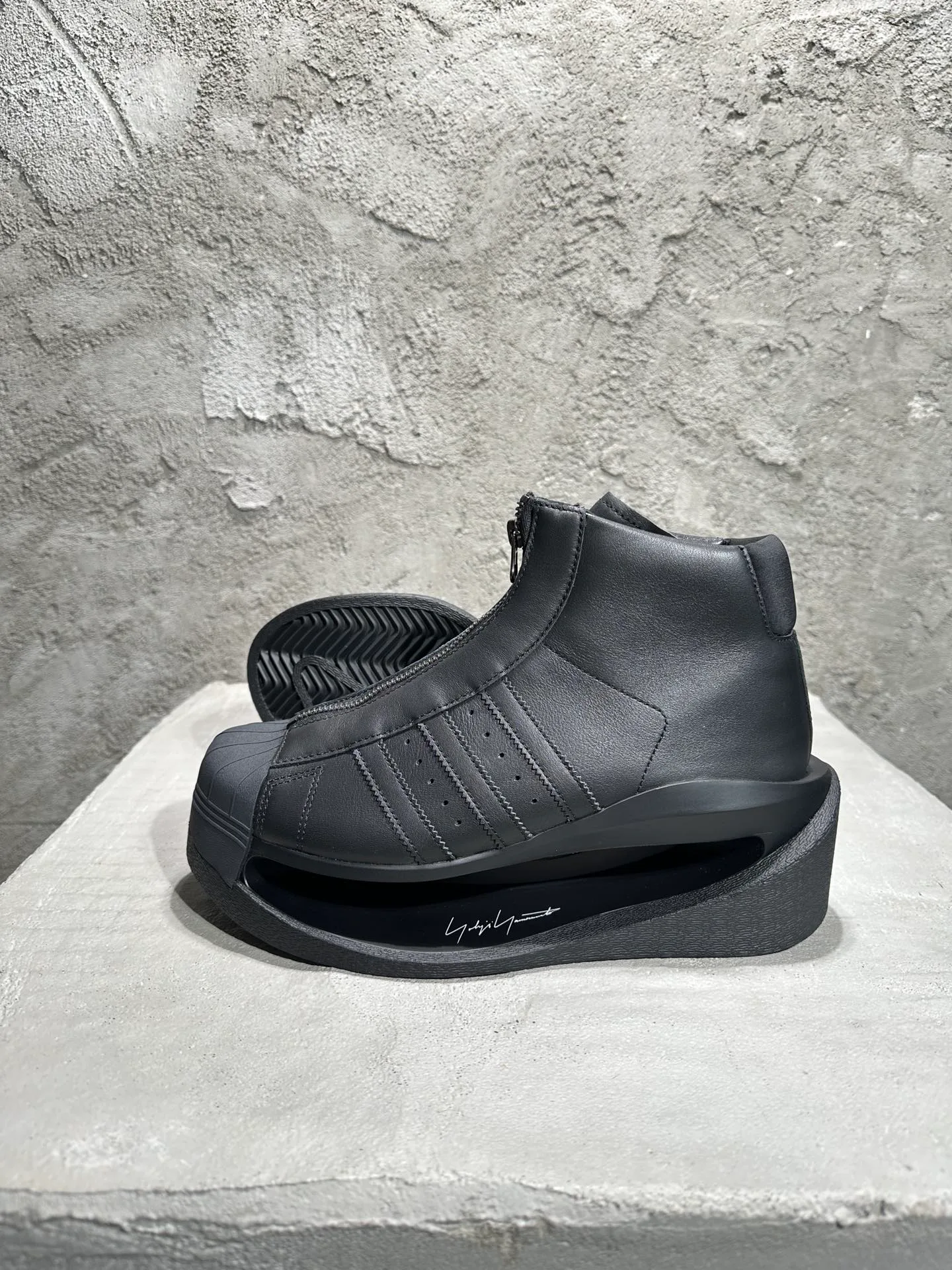 Men's Sneakers Y-3 18011948