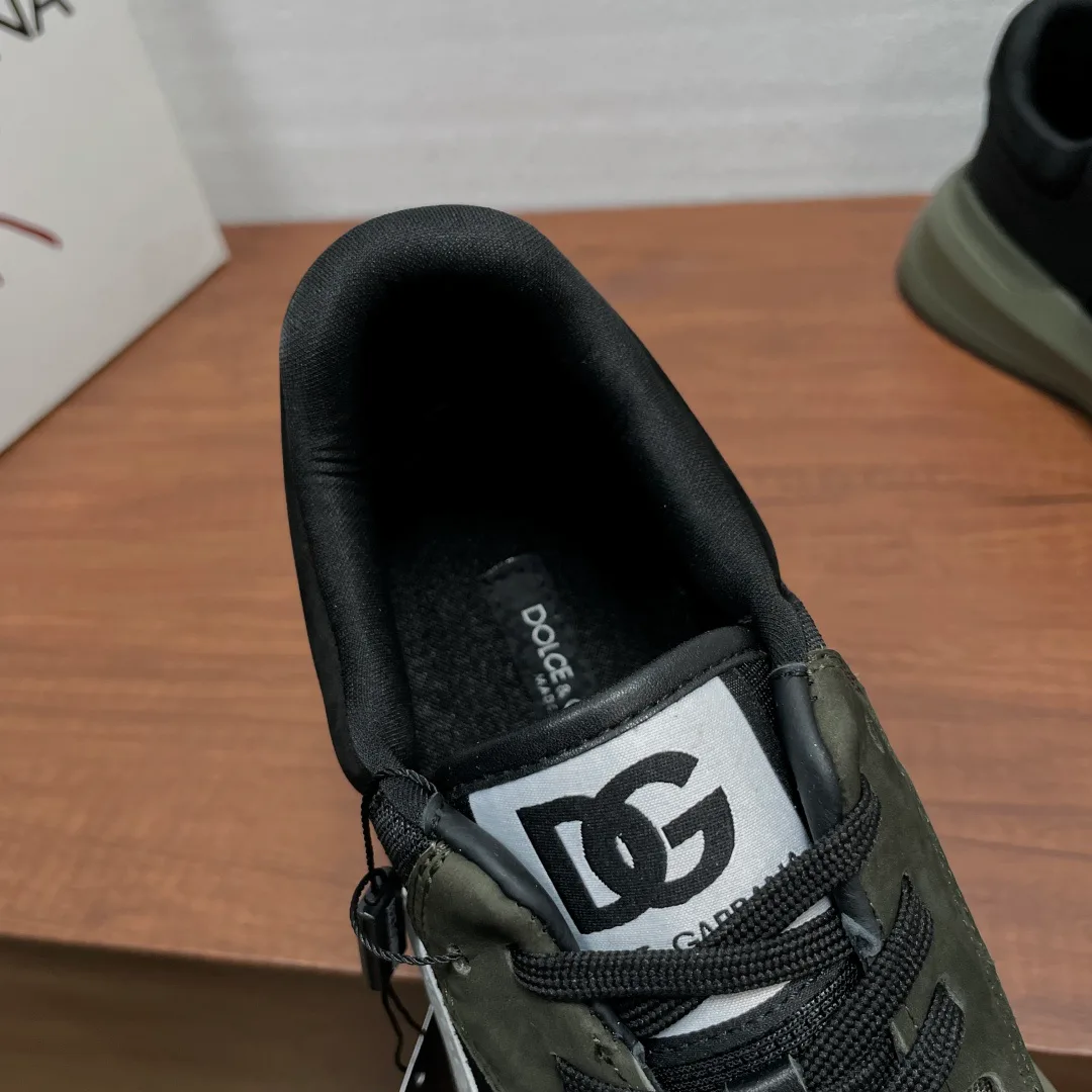Men's Sneakers DOLCE & GABBANA 17244395