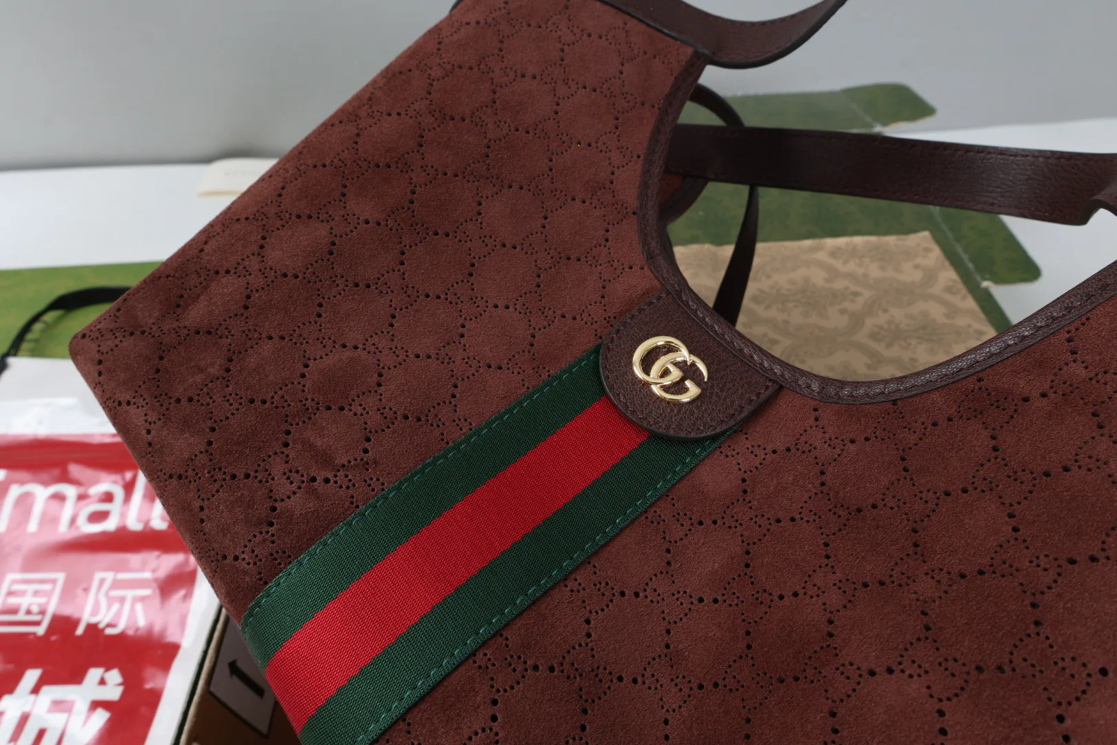 Women's Classic Handbags GUCCI 18223252