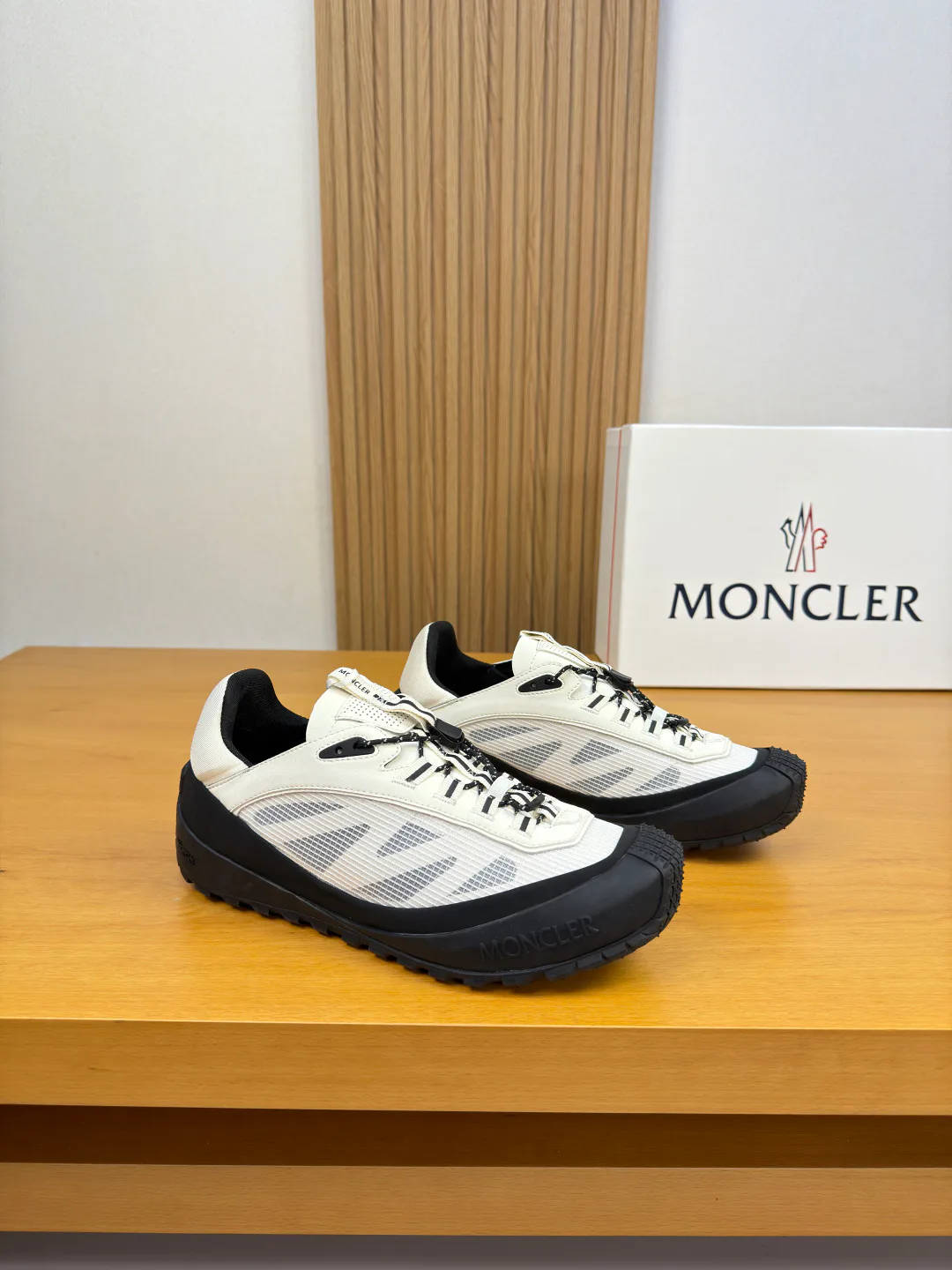 Men's Sneakers MONCLER 18142536