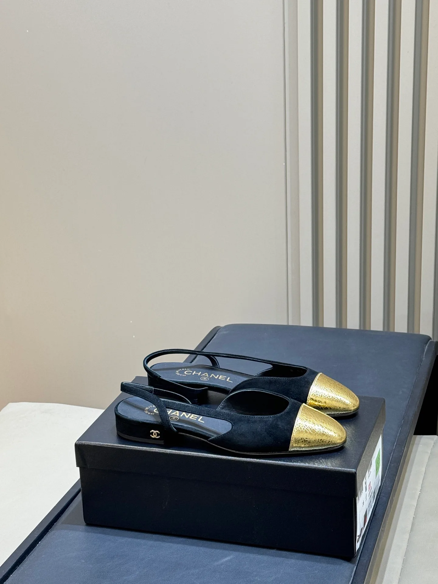 Women's Heels CHANEL 18073621