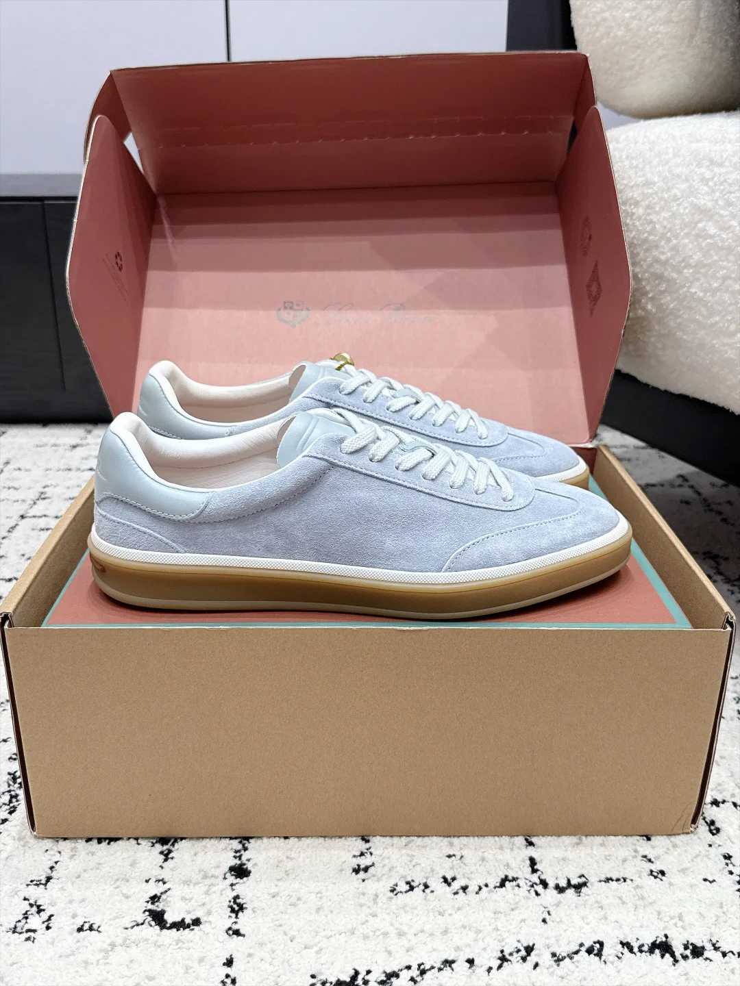 Women's Sneakers LORO PIANA 18133284
