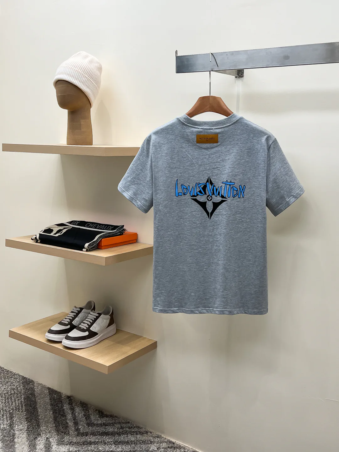 Men's T-Shirts LOUIS VUITTON 18499295