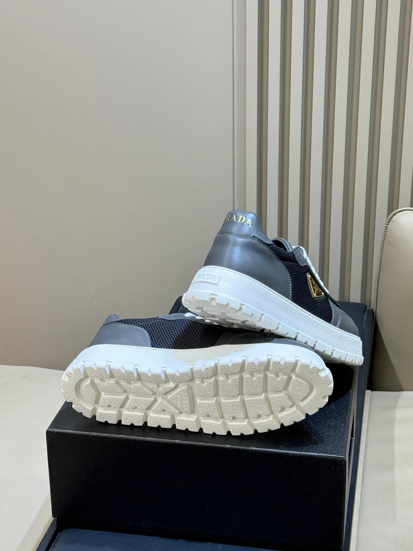 Men's Sneakers PRADA 17915323
