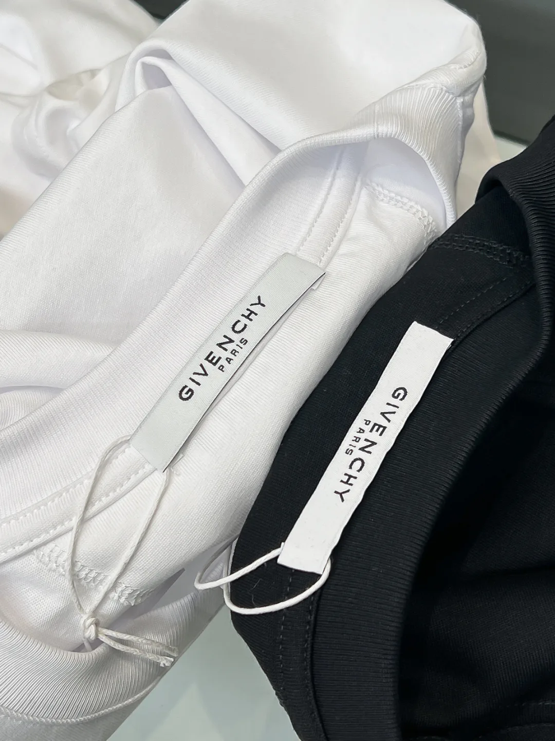 Men's T-Shirts GIVENCHY 18499378