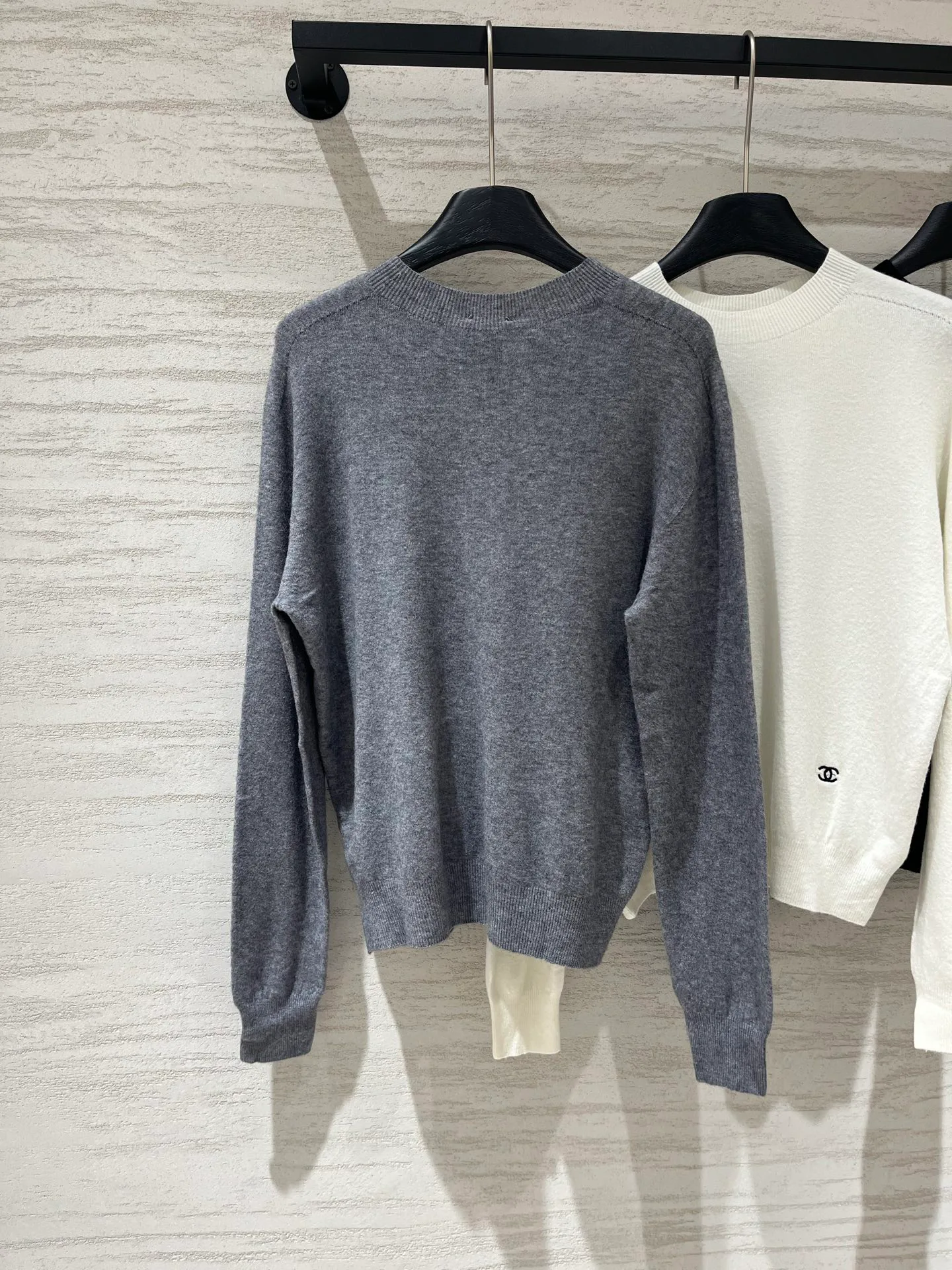 Women's Jumpers And Sweaters CHANEL 18533250