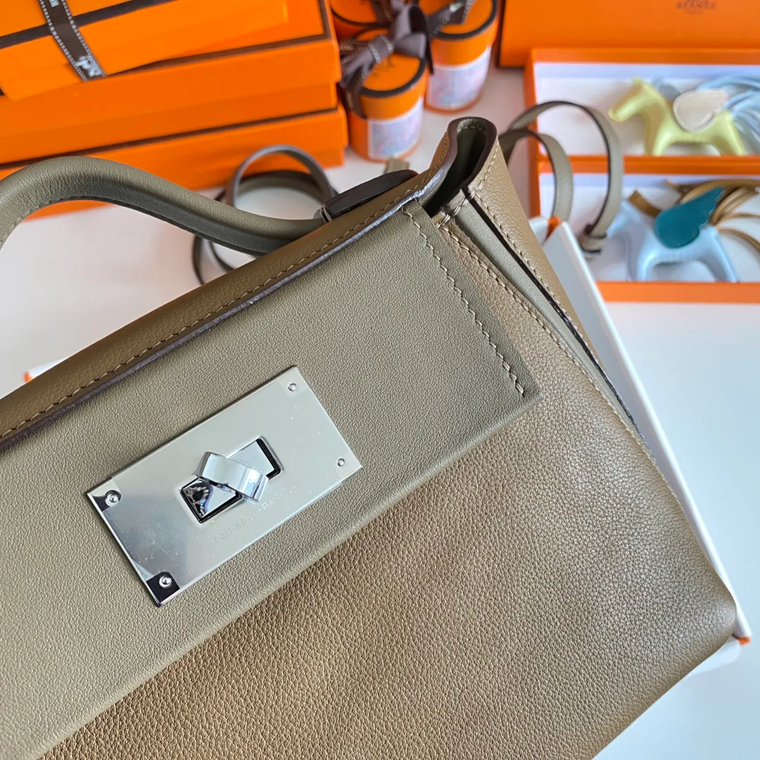 Women's Classic Handbags HERMES 18394704