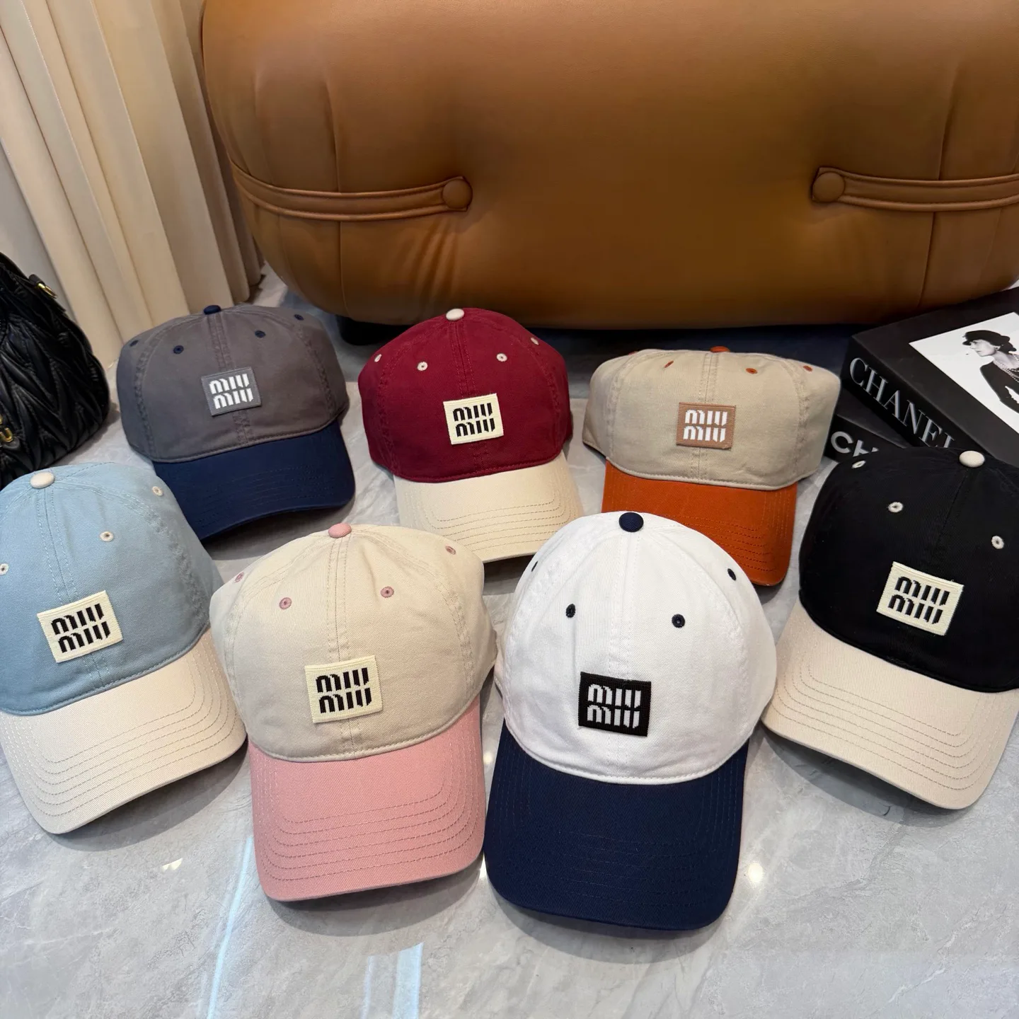 Hats MIU MIU 17515290