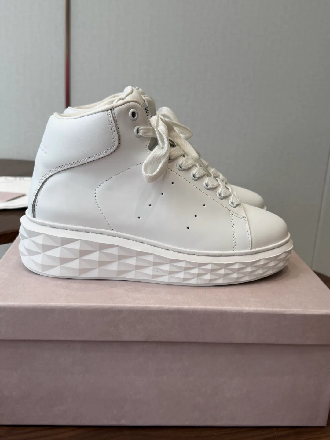 Women's Sneakers JIMMY CHOO 18182829