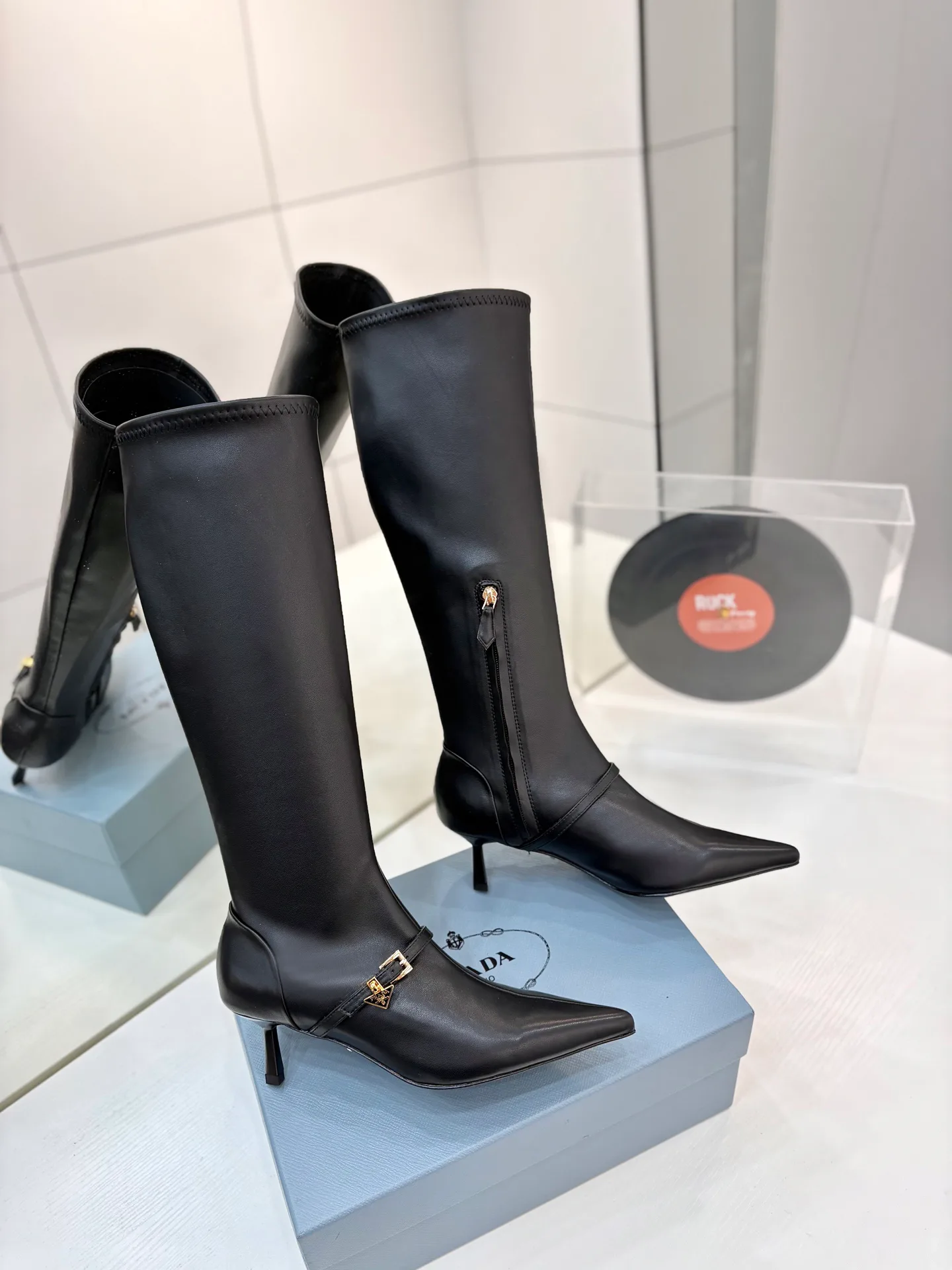 Сапоги Женские Prada 18598066