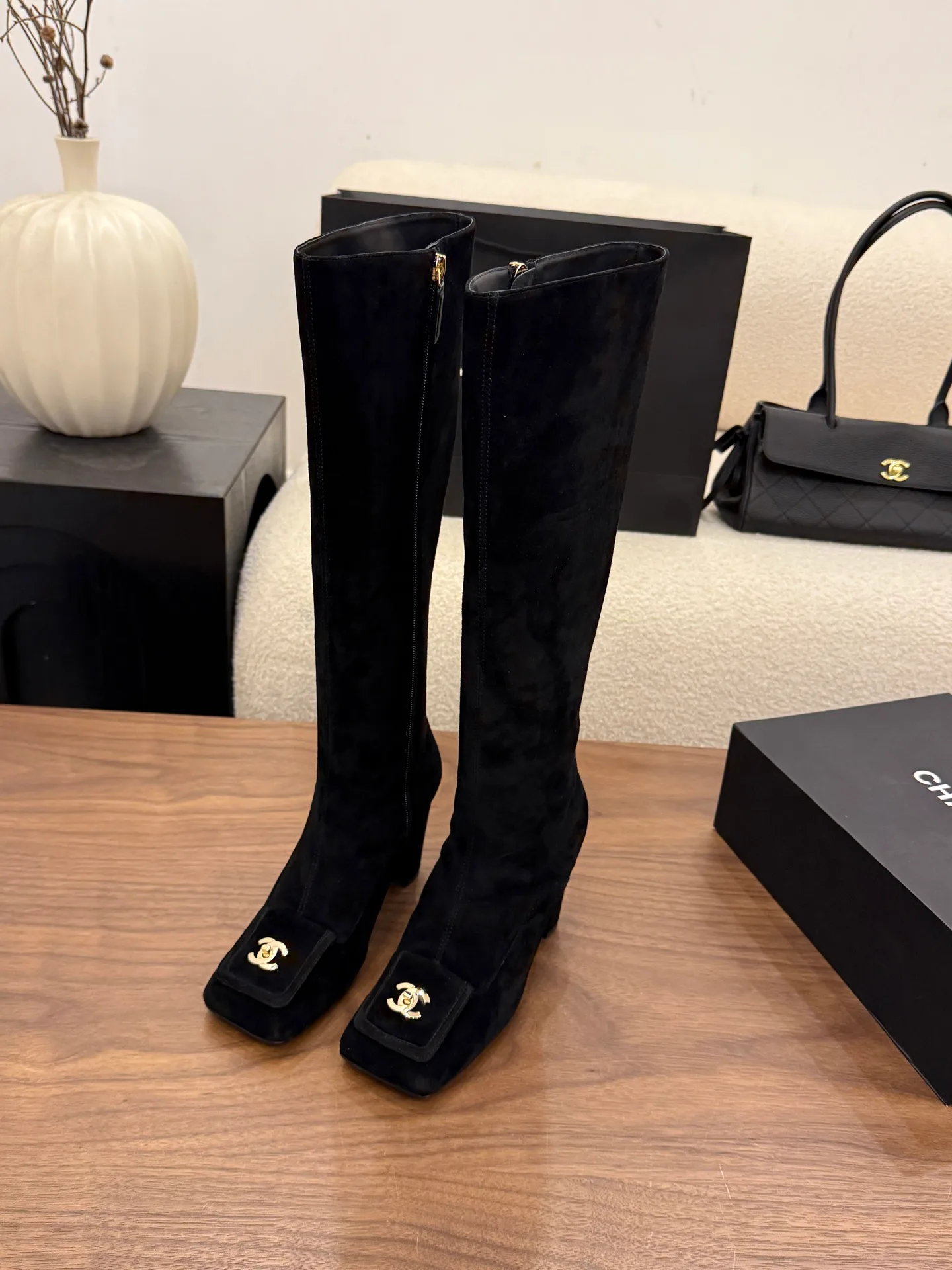Women's Boots CHANEL 18440768