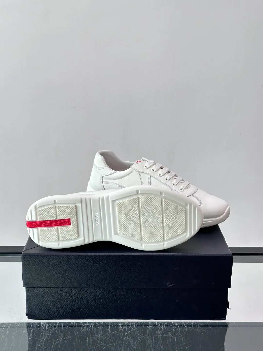Women's Sneakers PRADA 18119253
