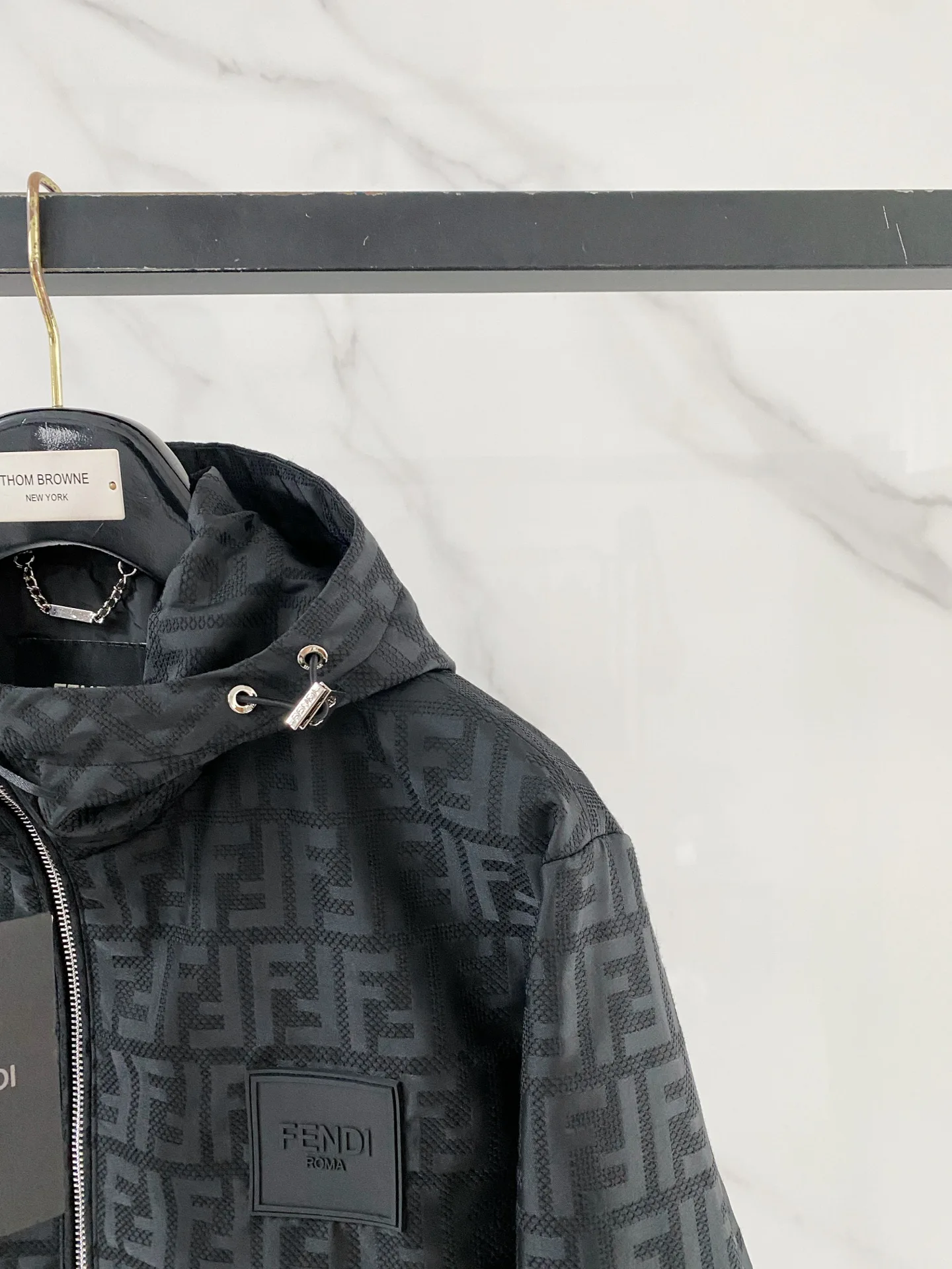 Куртки И Пуховики Мужские Fendi 18609316