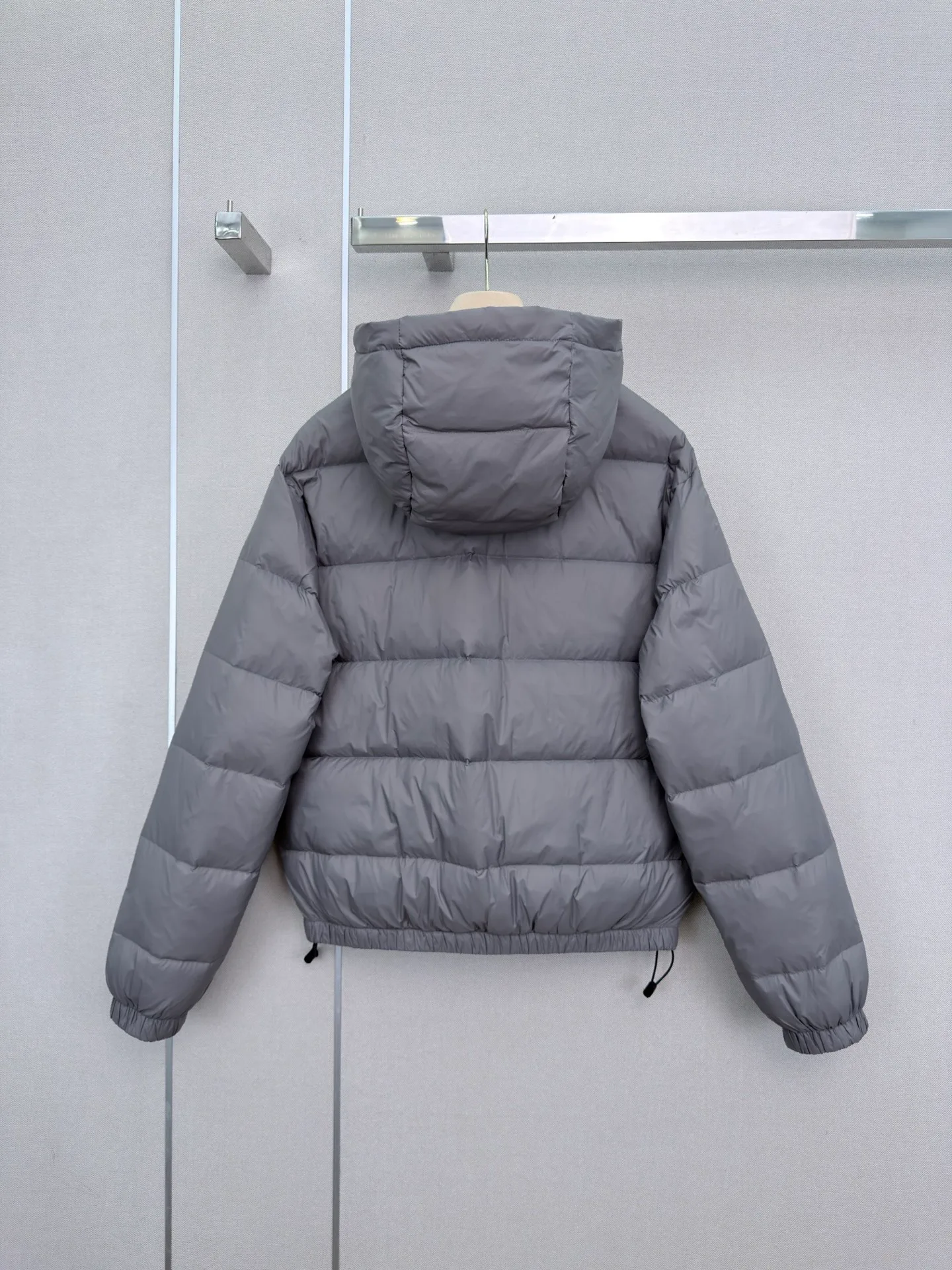 Women's Jackets And Down Jackets MIU MIU 18043049