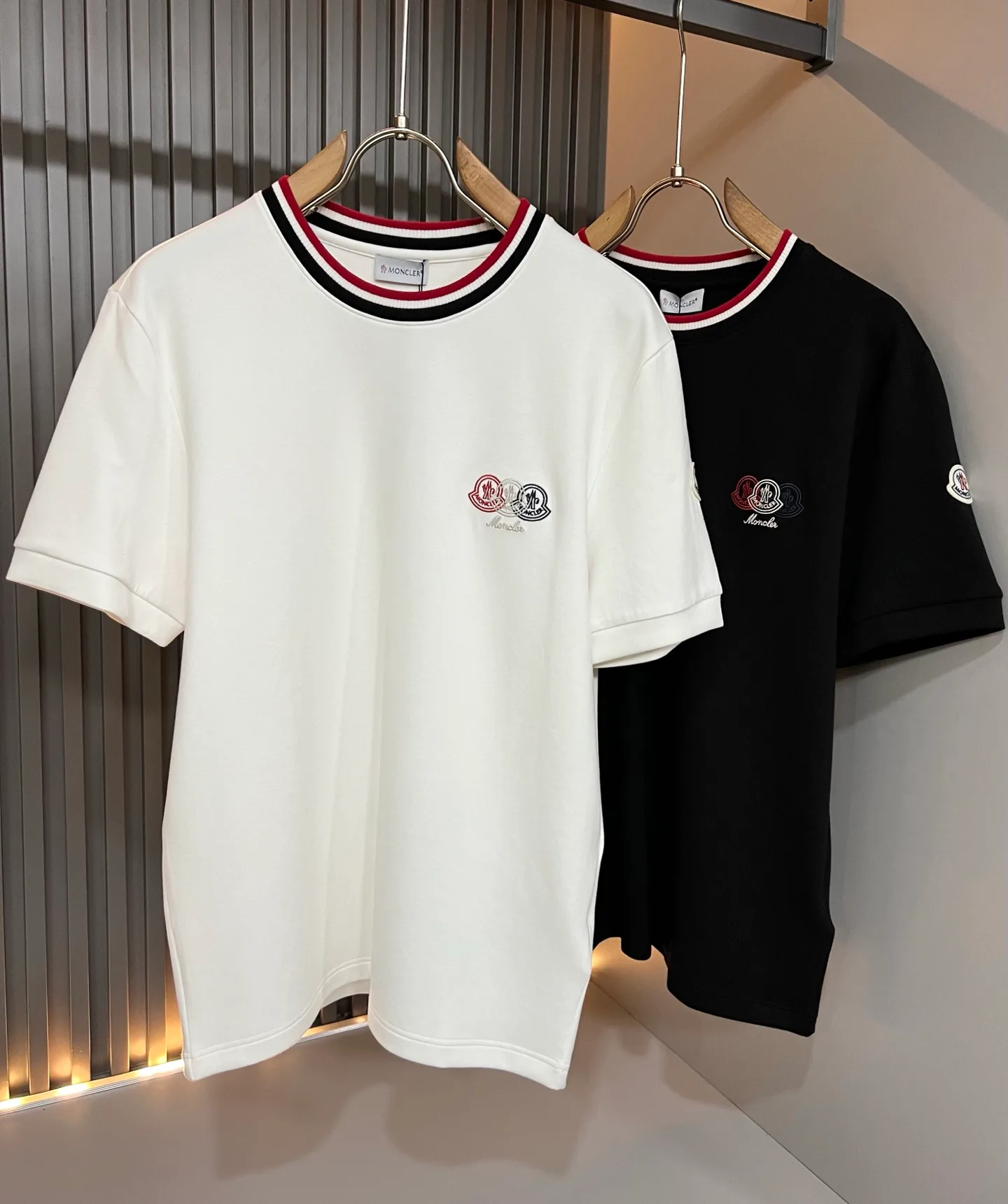 Men's T-Shirts MONCLER 18519530