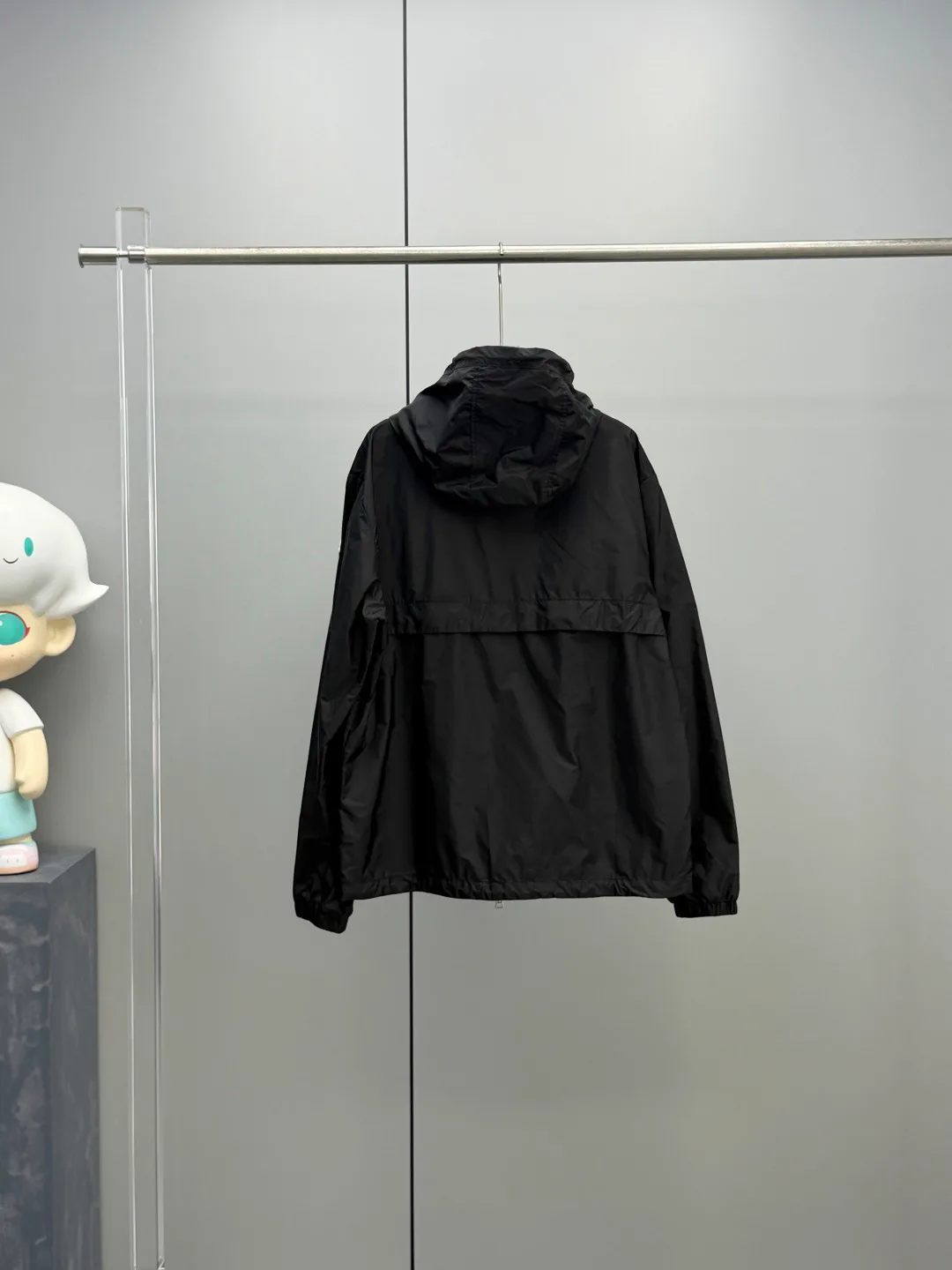 Men's Jackets And Down Jackets MONCLER 17802023