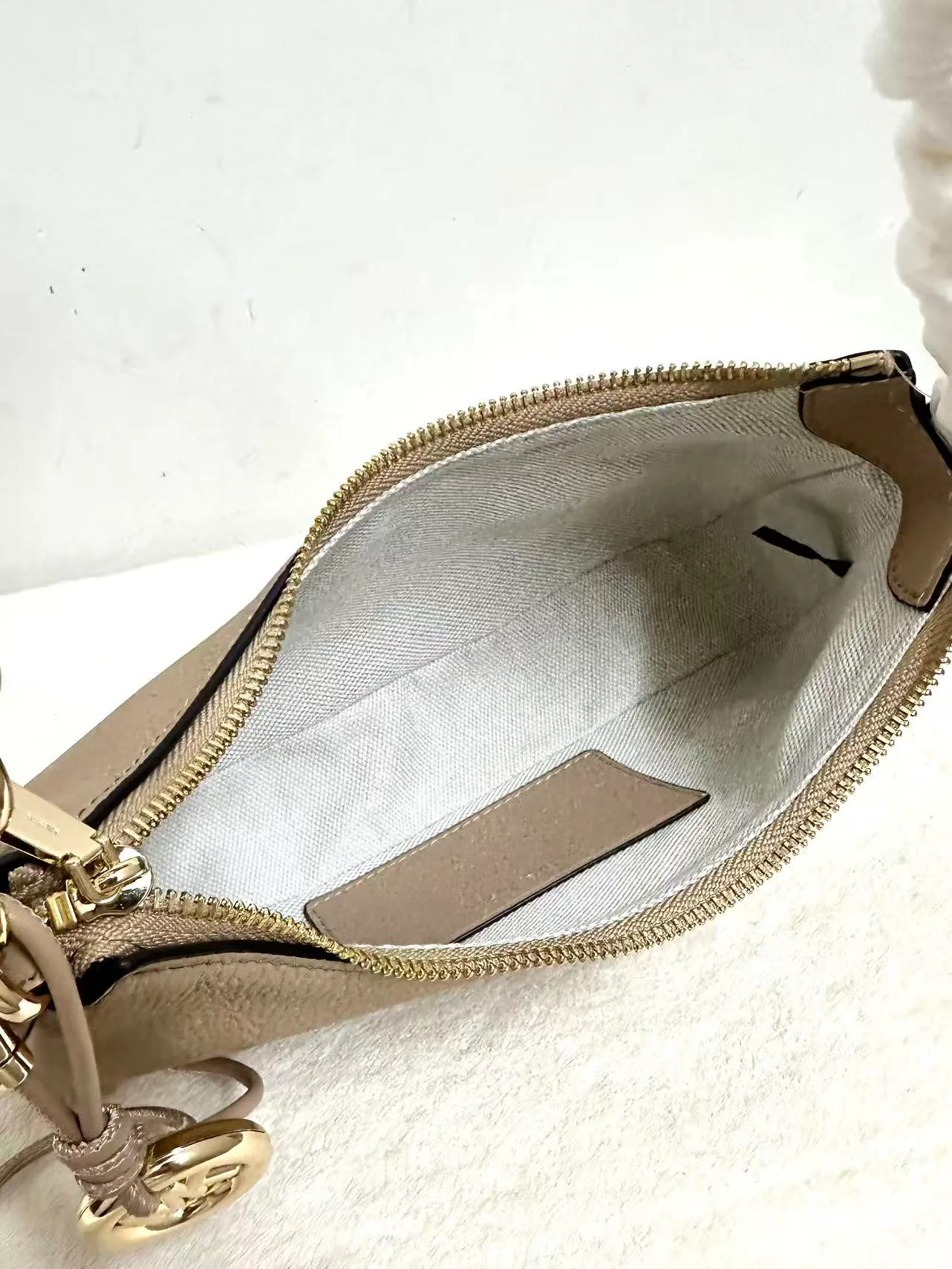 Women's Classic Handbags MICHAEL KORS 18517339