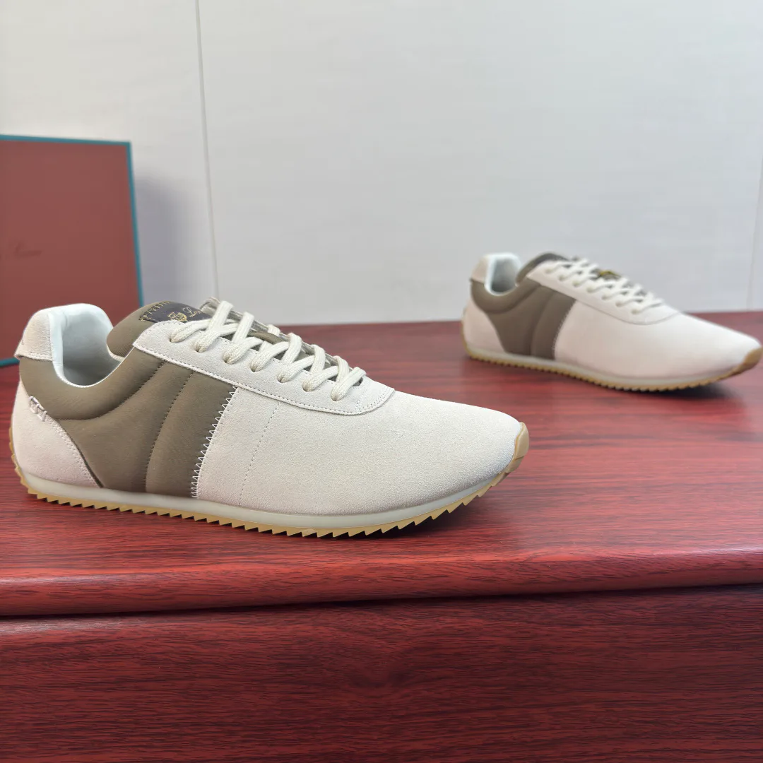 Women's Sneakers LORO PIANA 17636485