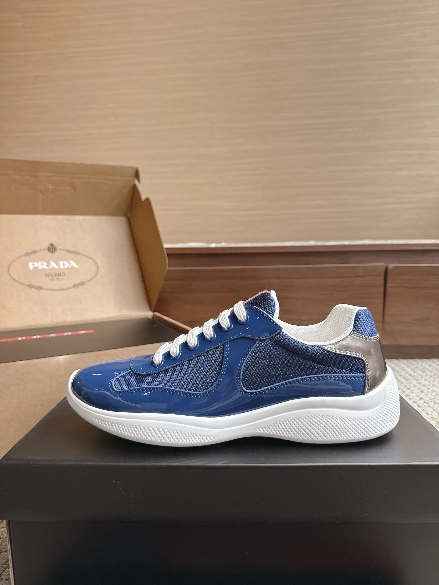 Women's Sneakers PRADA 17470455