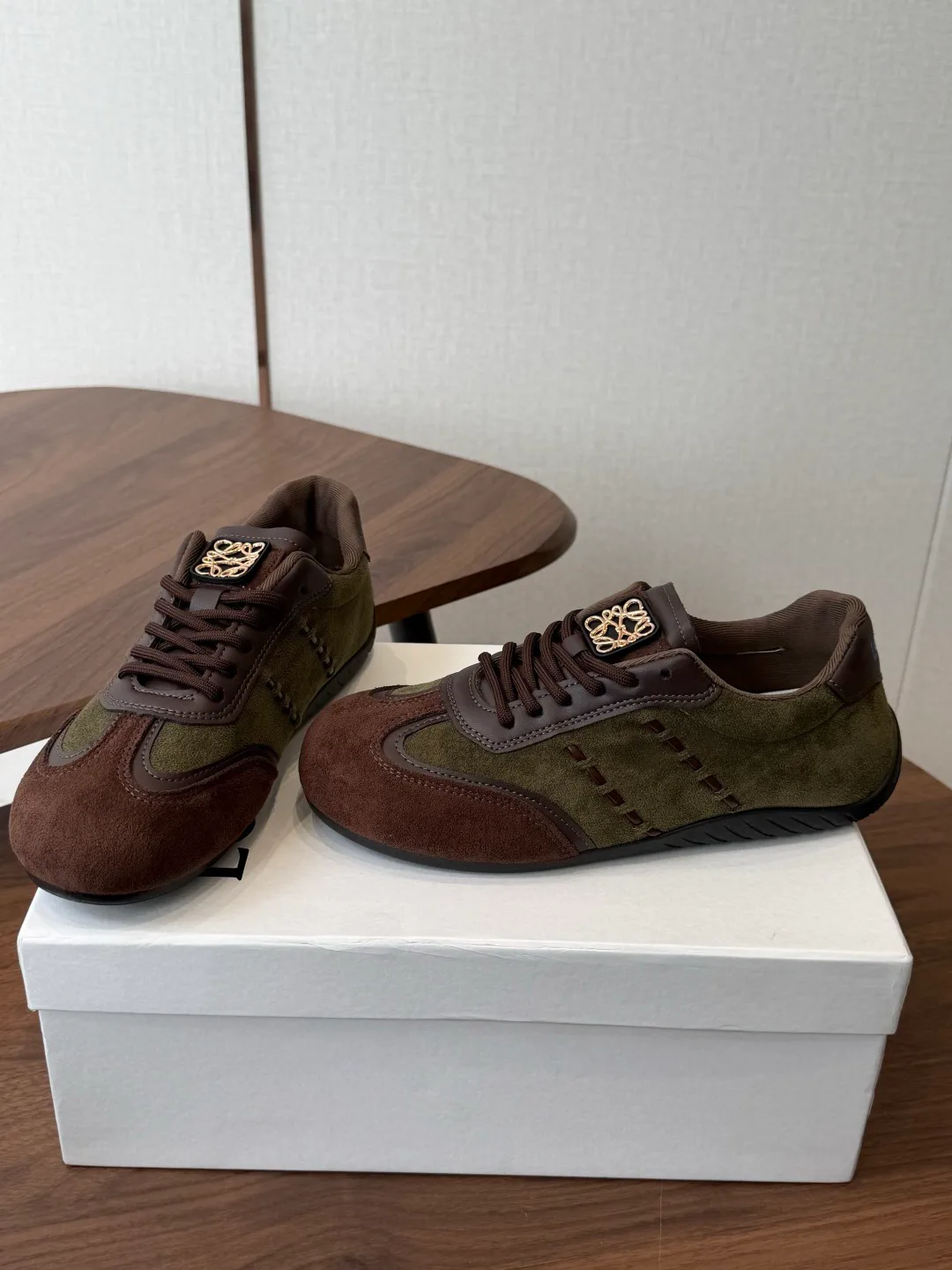 Women's Sneakers LOEWE 17890251