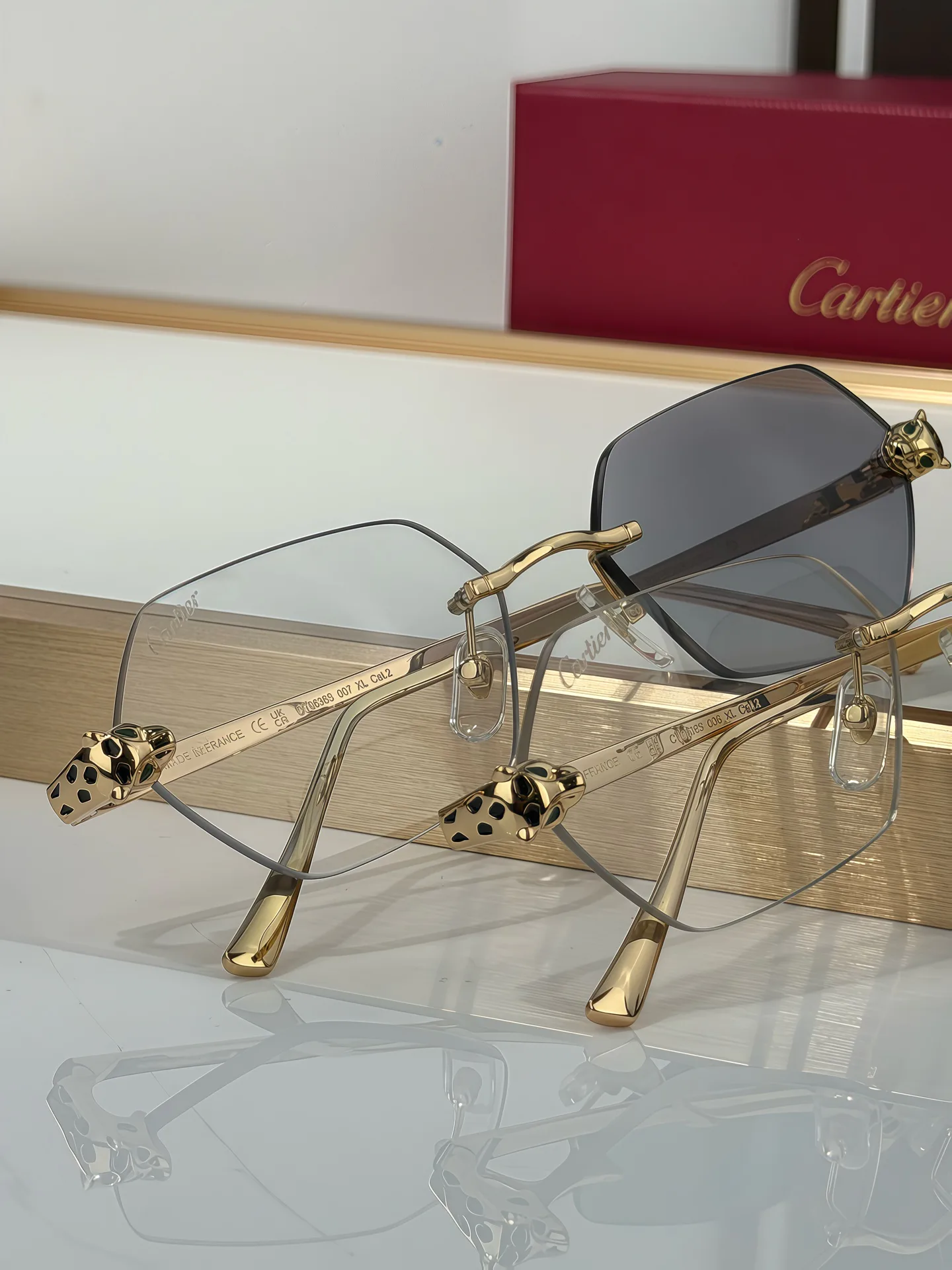 Glasses CARTIER 18118242