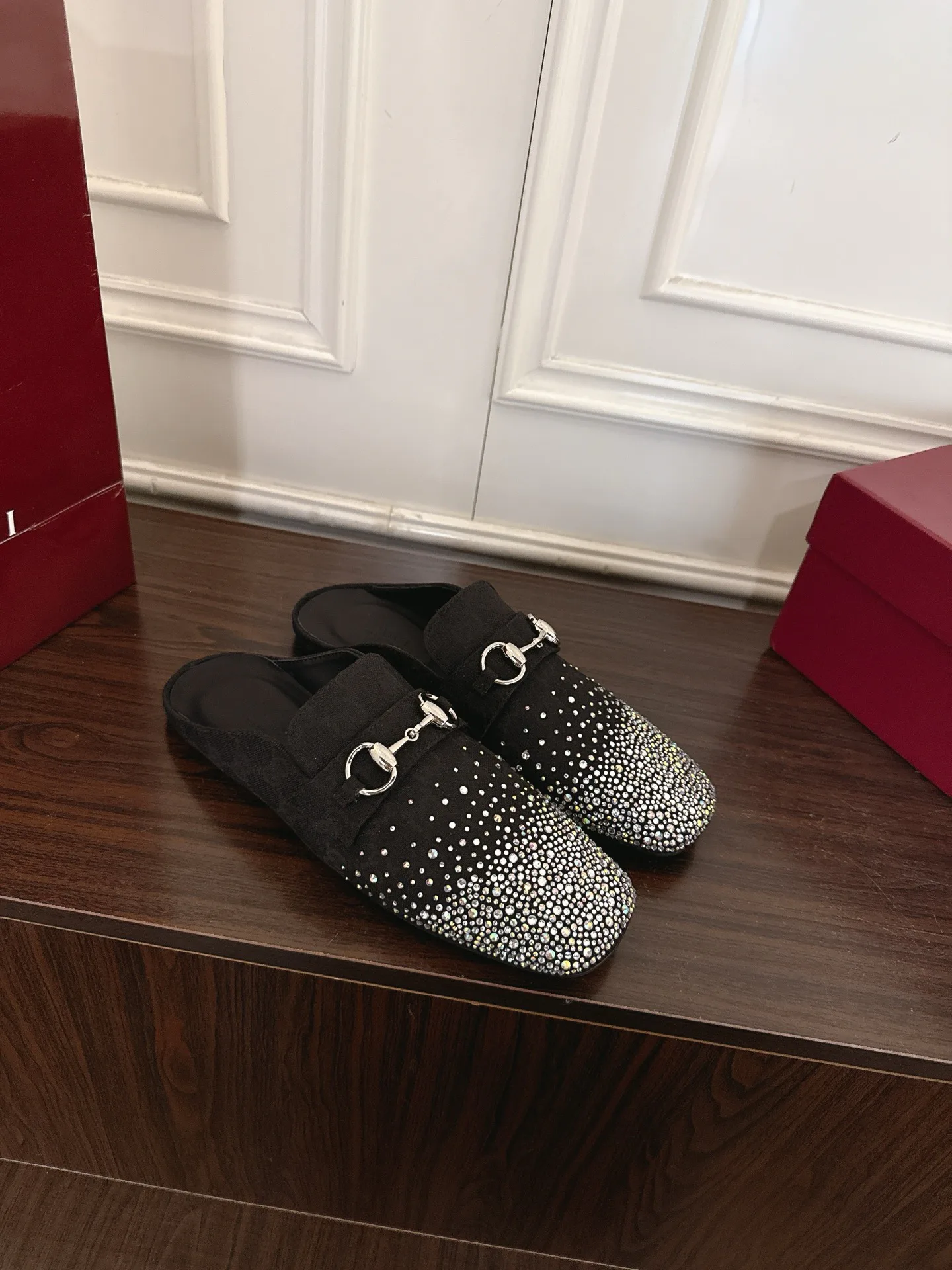 Women's Mules And Clogs GUCCI 16910456