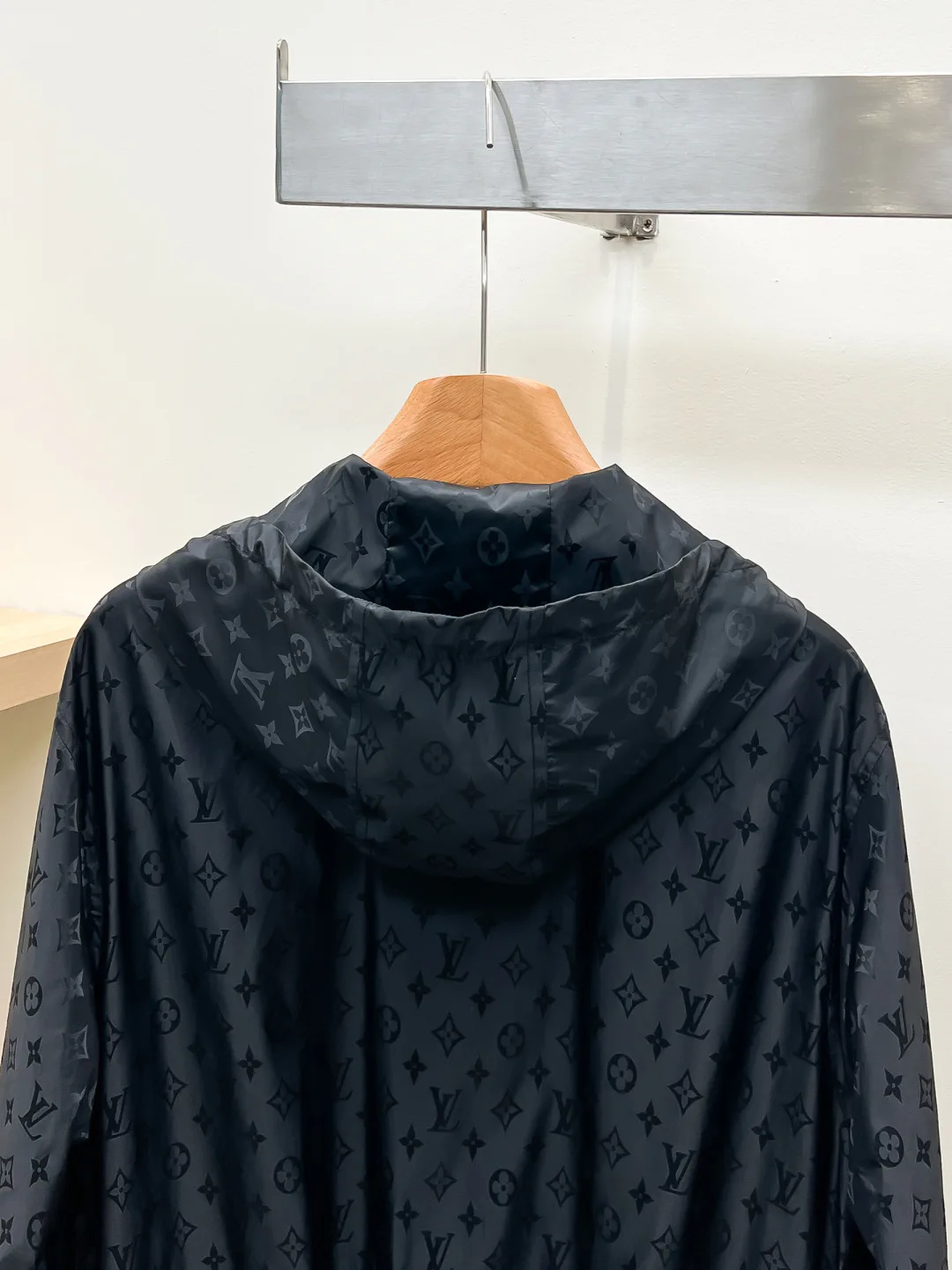 Men's Jackets And Down Jackets LOUIS VUITTON 18499129