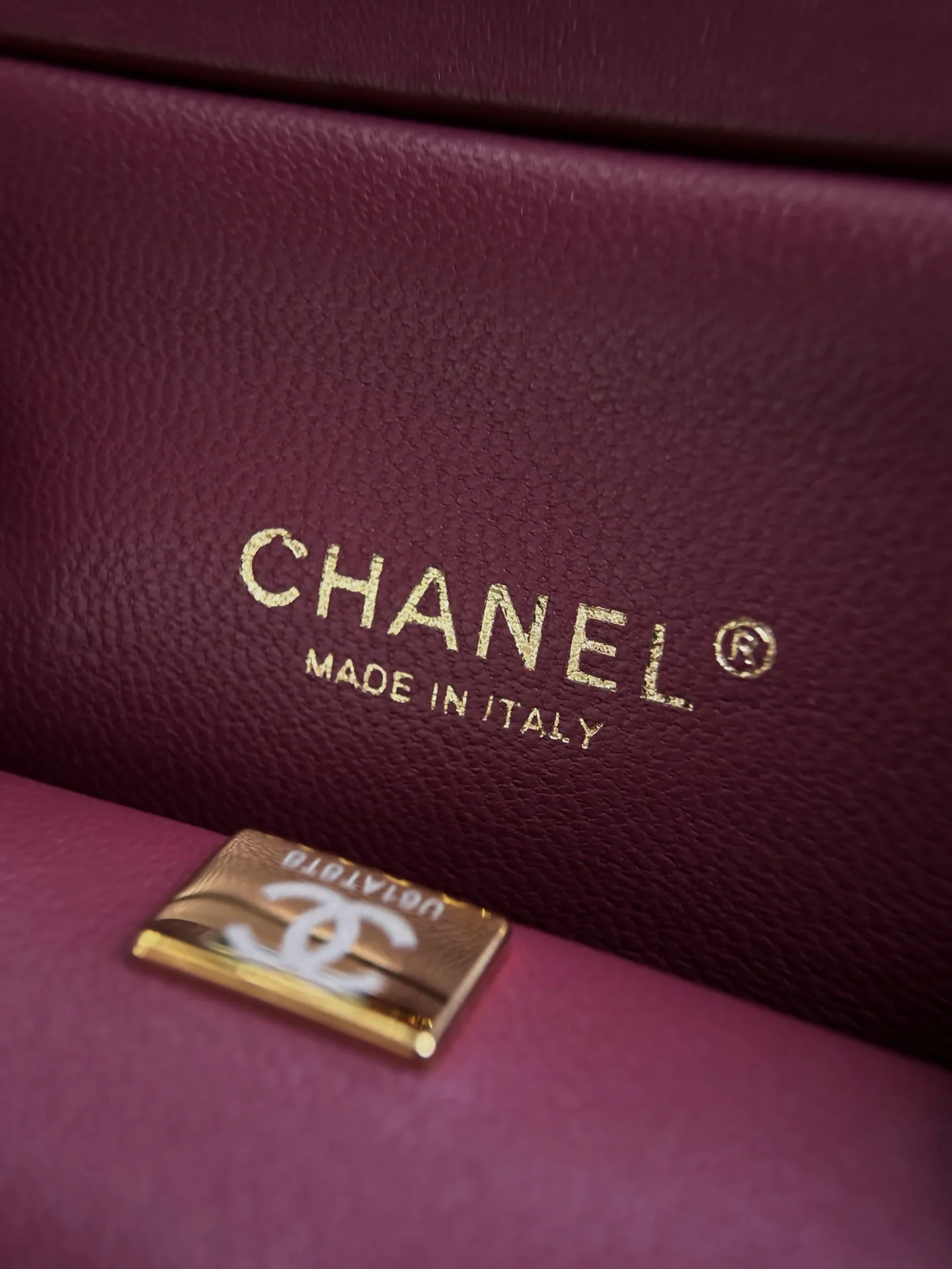 Women's Classic Handbags CHANEL 17364627