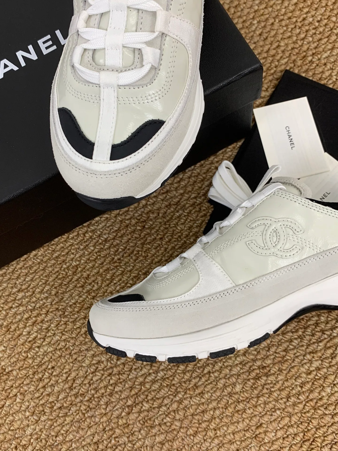 Women's Sneakers CHANEL 17545240