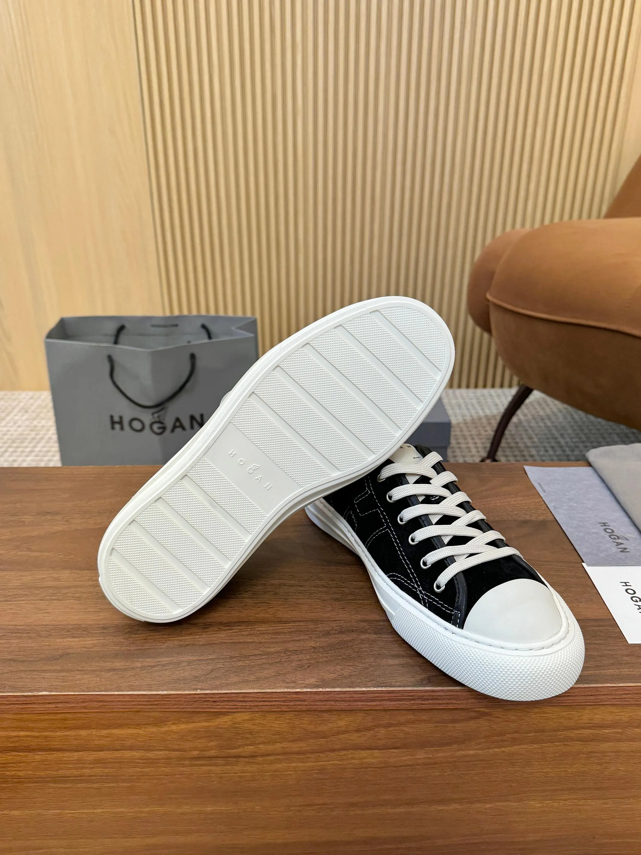 Men's Sneakers HOGAN 17810422