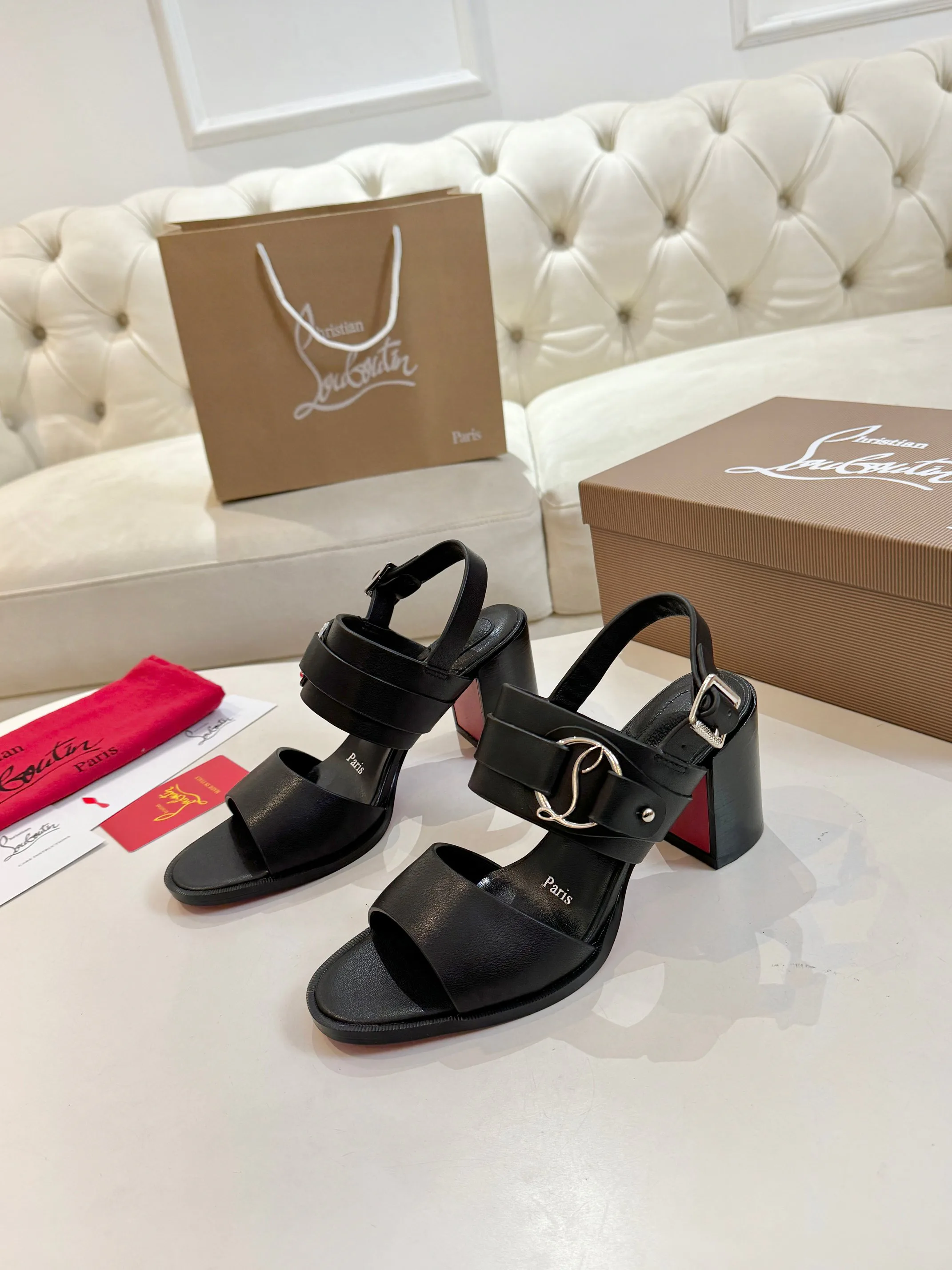 Women's Open-Toe Sandals CHRISTIAN LOUBOUTIN 17038135