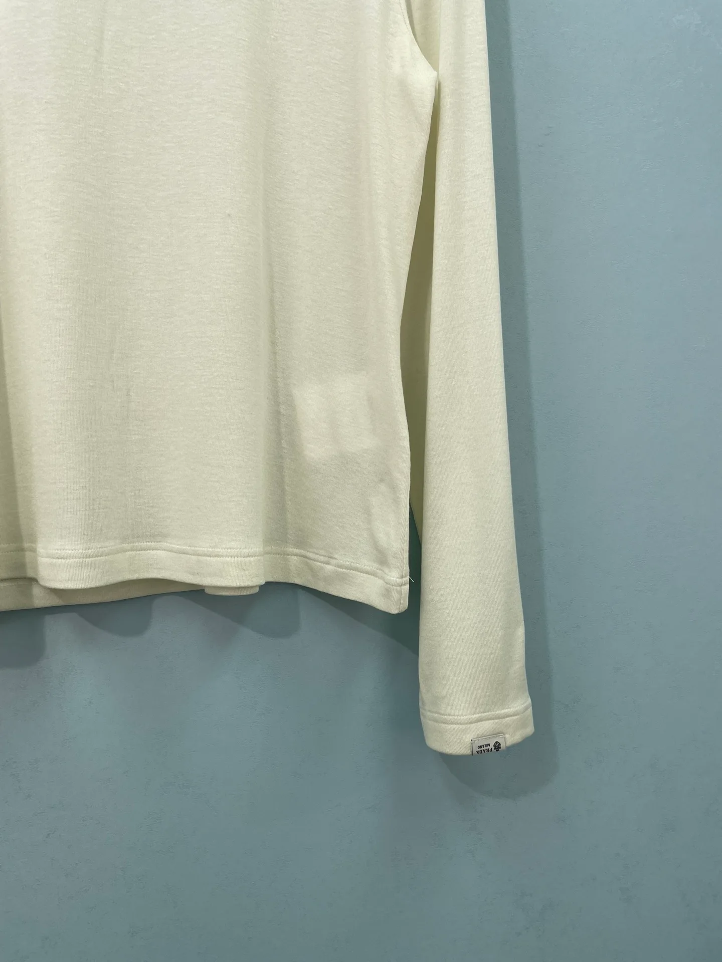 Women's Long Sleeves PRADA 18152019