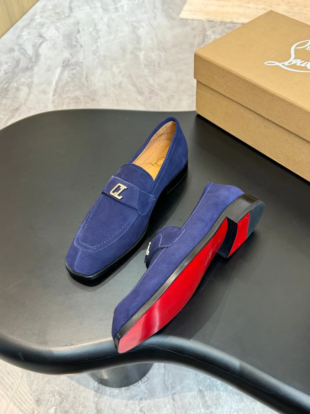 Men's Loafers And Dress Shoes CHRISTIAN LOUBOUTIN 18119136