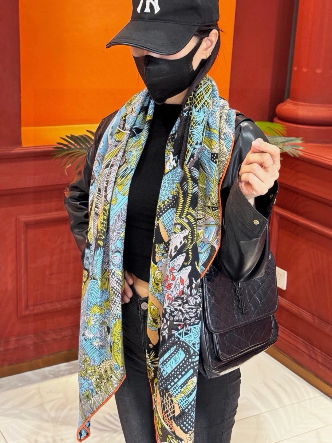 Silk Scarves HERMES 18322213