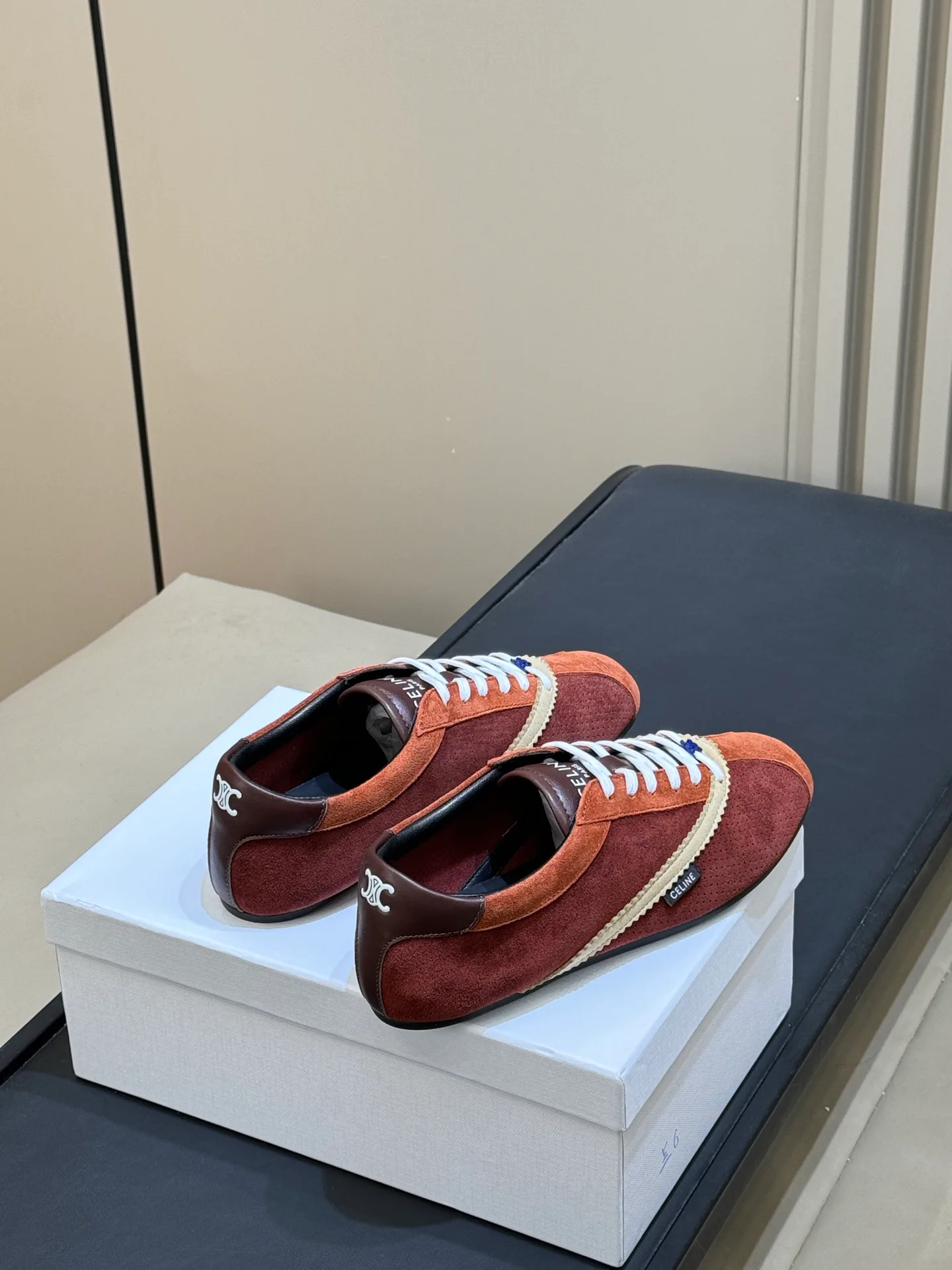 Women's Sneakers CELINE 18072900