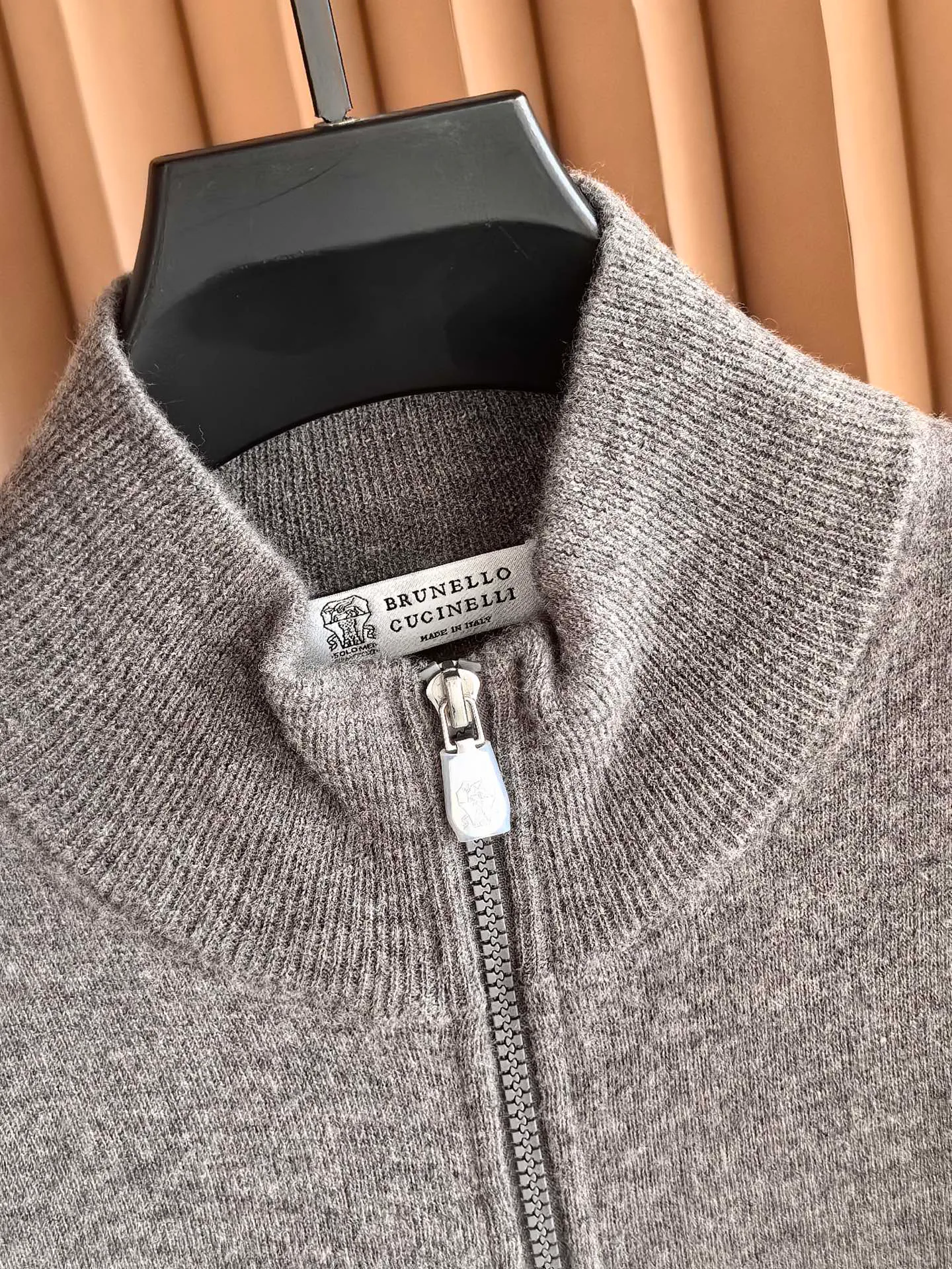 Men's Jumpers And Sweaters BRUNELLO CUCINELLI 17845118