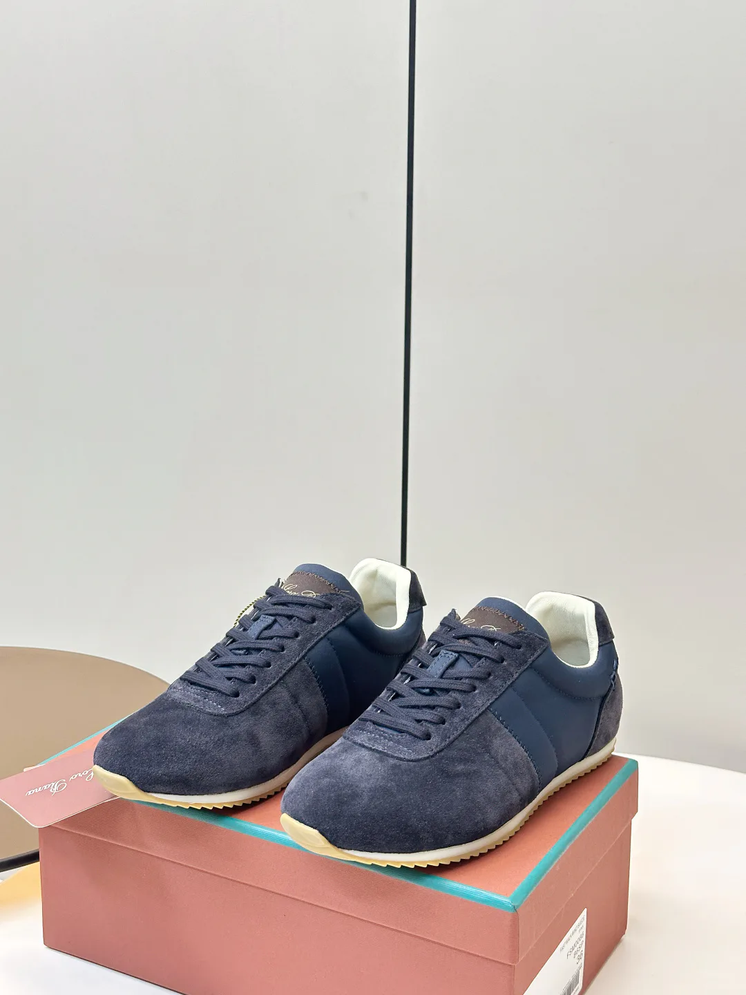 Women's Sneakers LORO PIANA 17464230