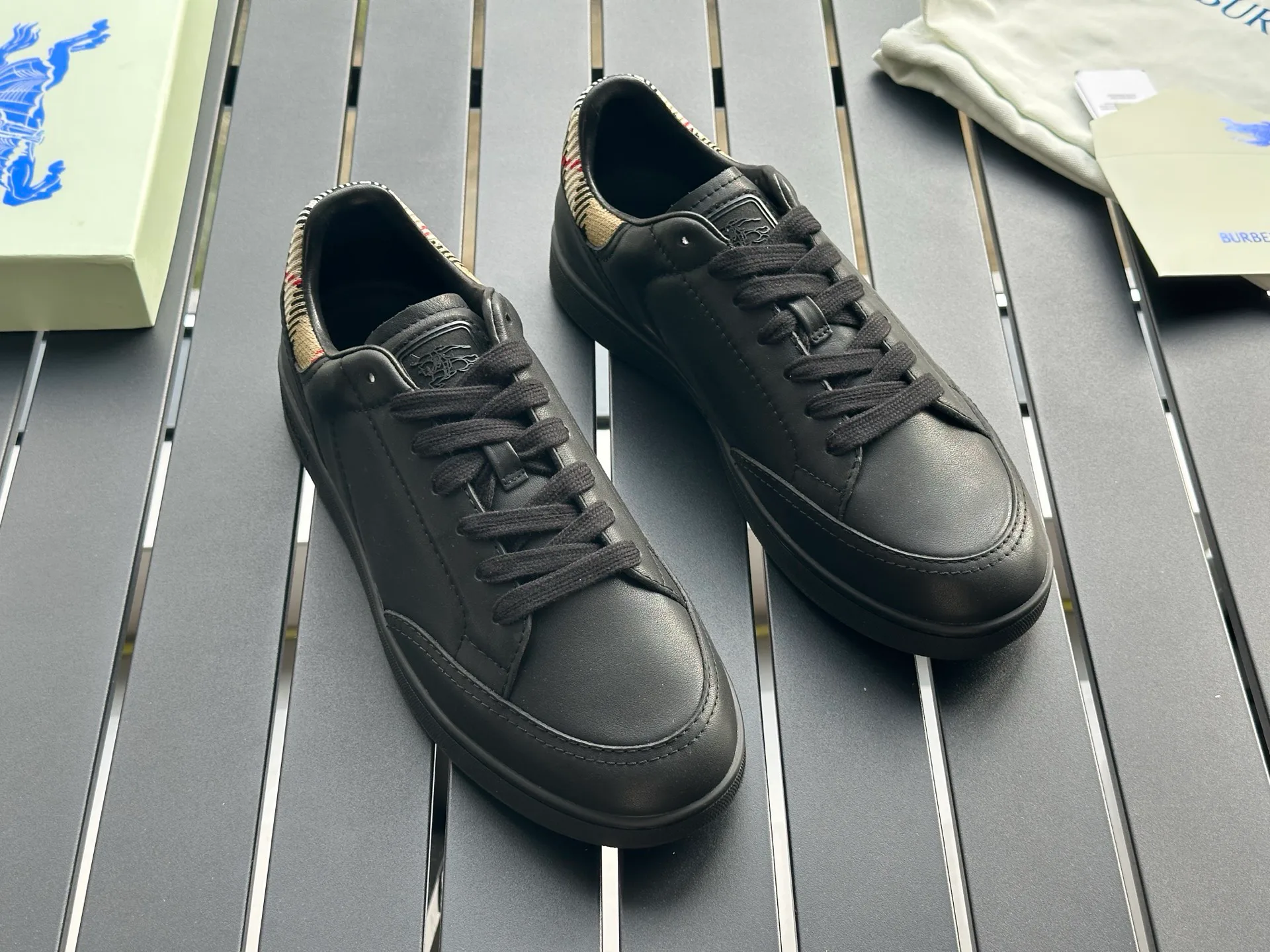 Men's Sneakers BURBERRY 17420316