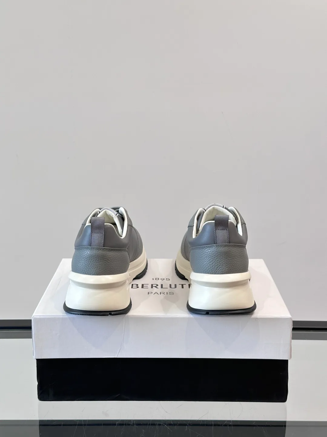 Men's Sneakers BERLUTI 18277783