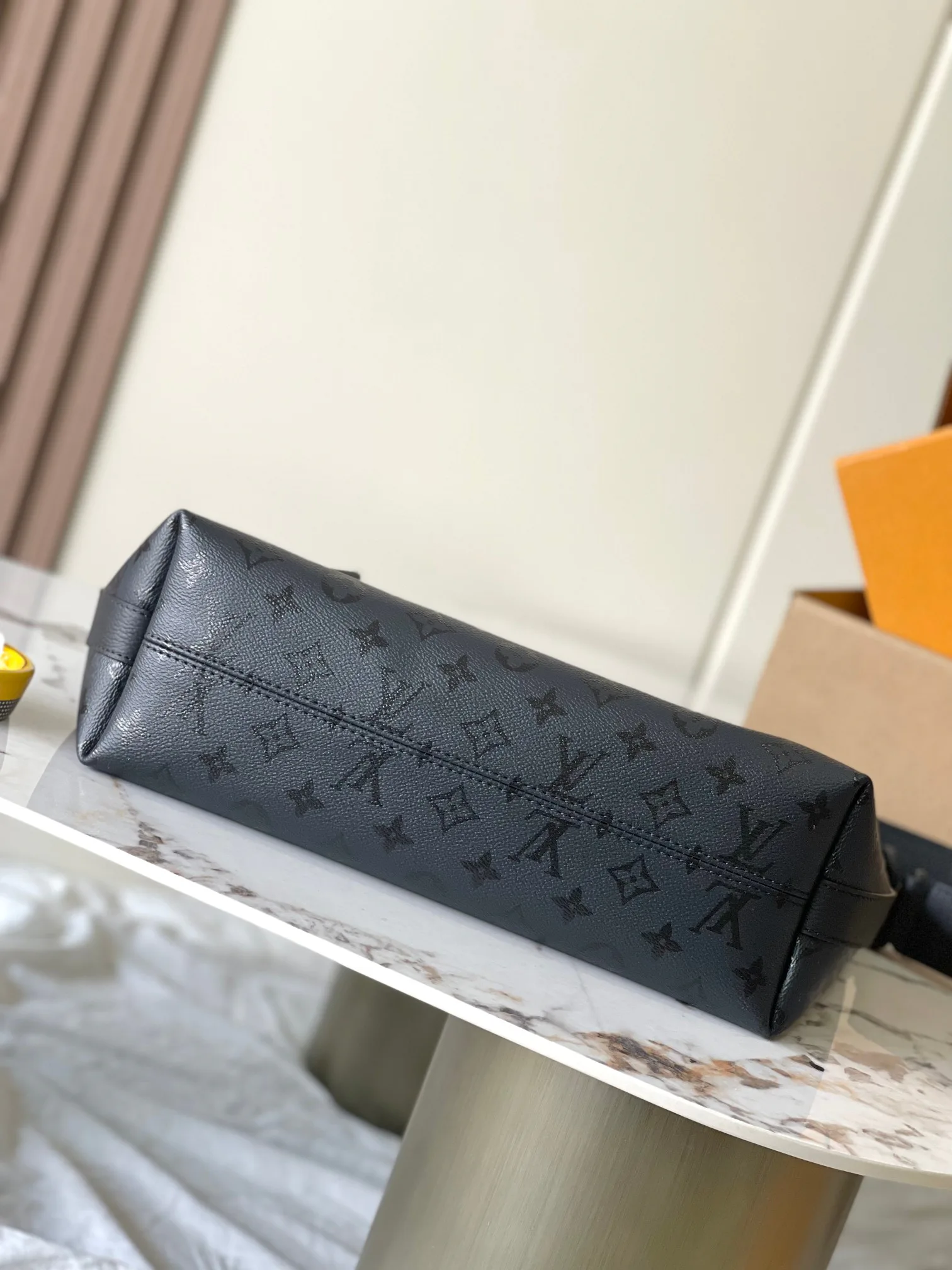 Women's Classic Handbags LOUIS VUITTON 18513659