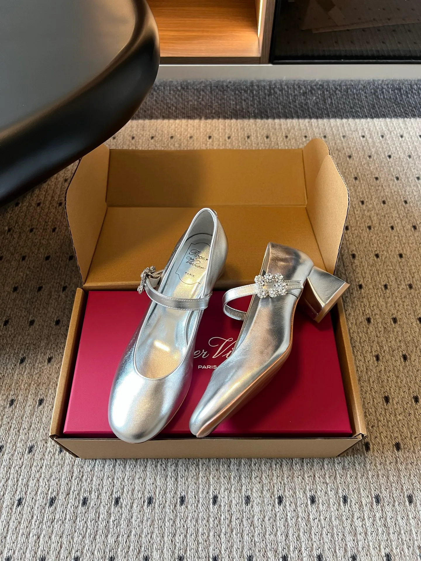 Women's Heels ROGER VIVIER 17860673
