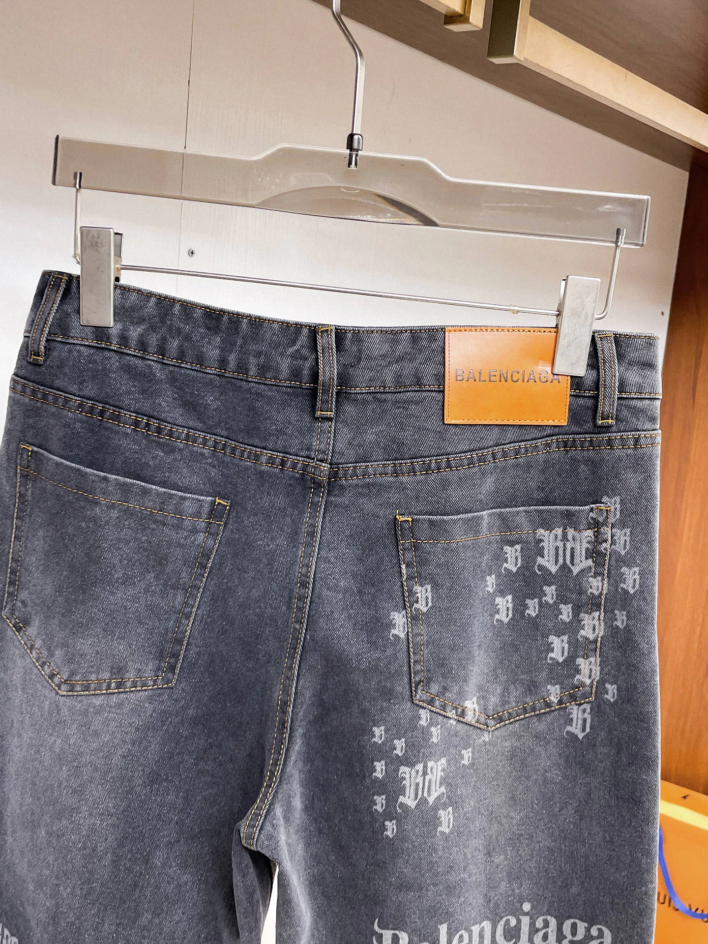 Men's Jeans BALENCIAGA 18345661