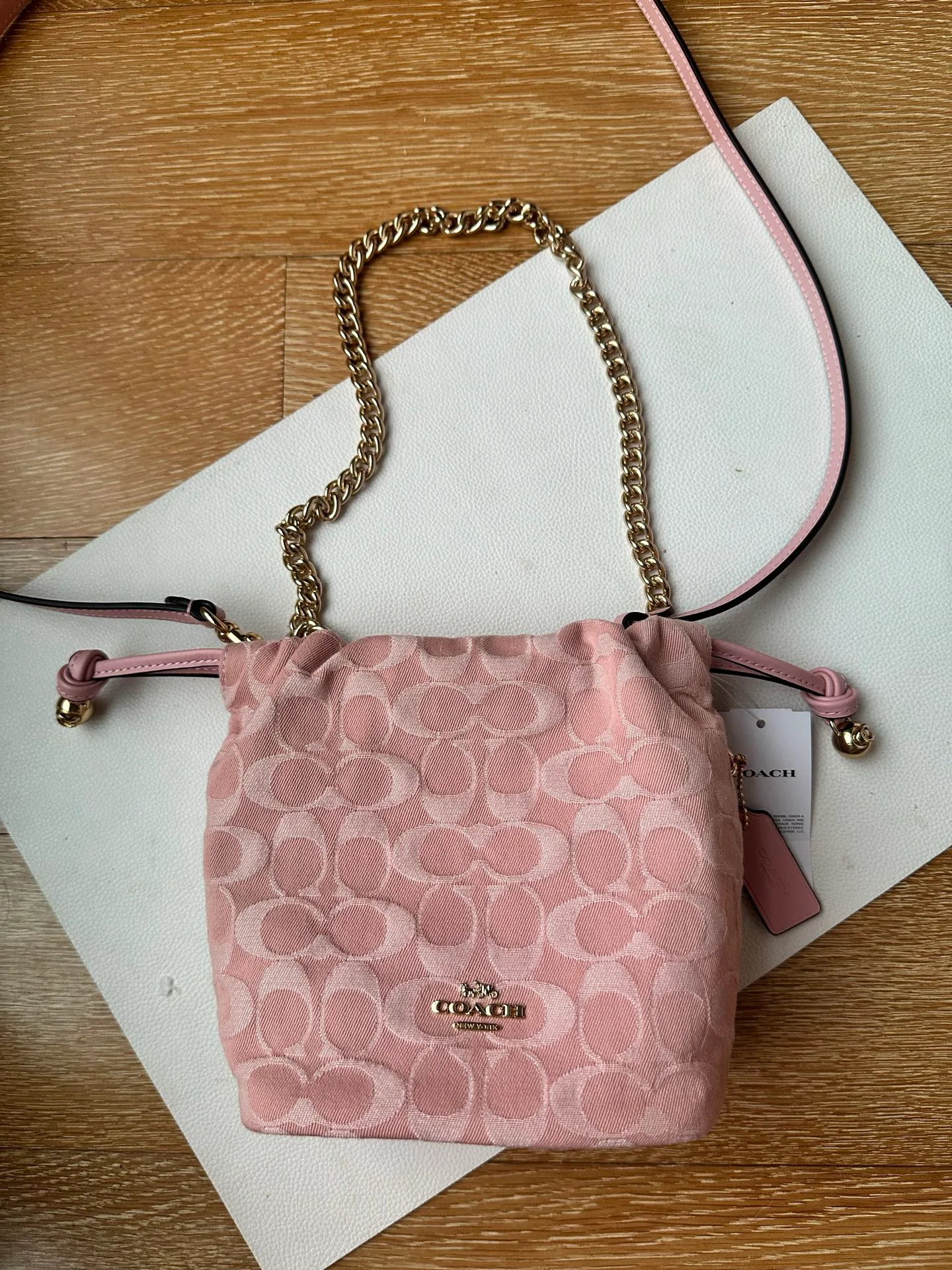 Women's Classic Handbags COACH 17961041