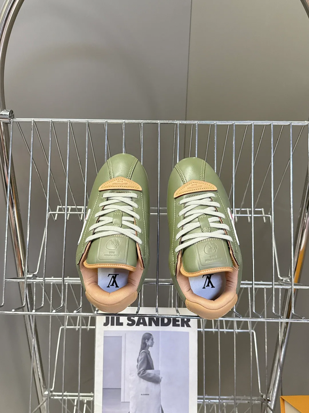 Women's Sneakers LOUIS VUITTON 18005445