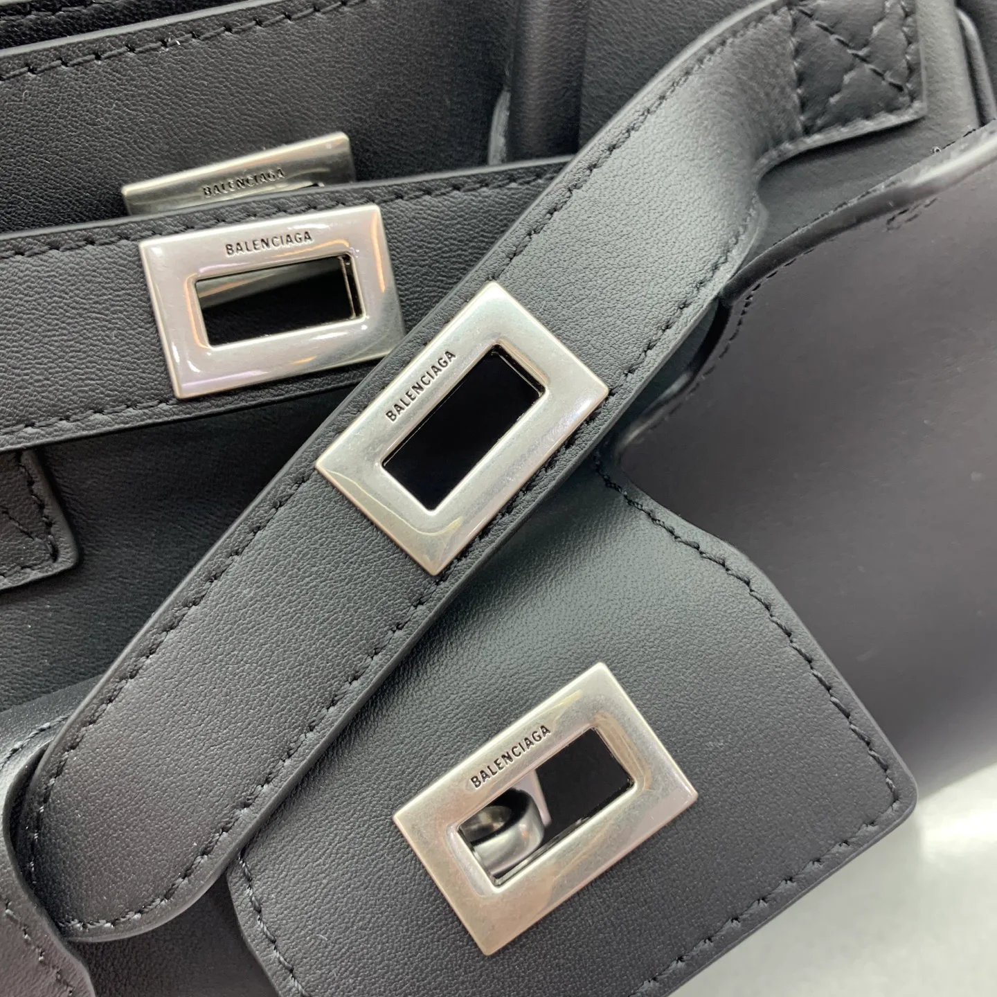 Women's Classic Handbags BALENCIAGA 18205720