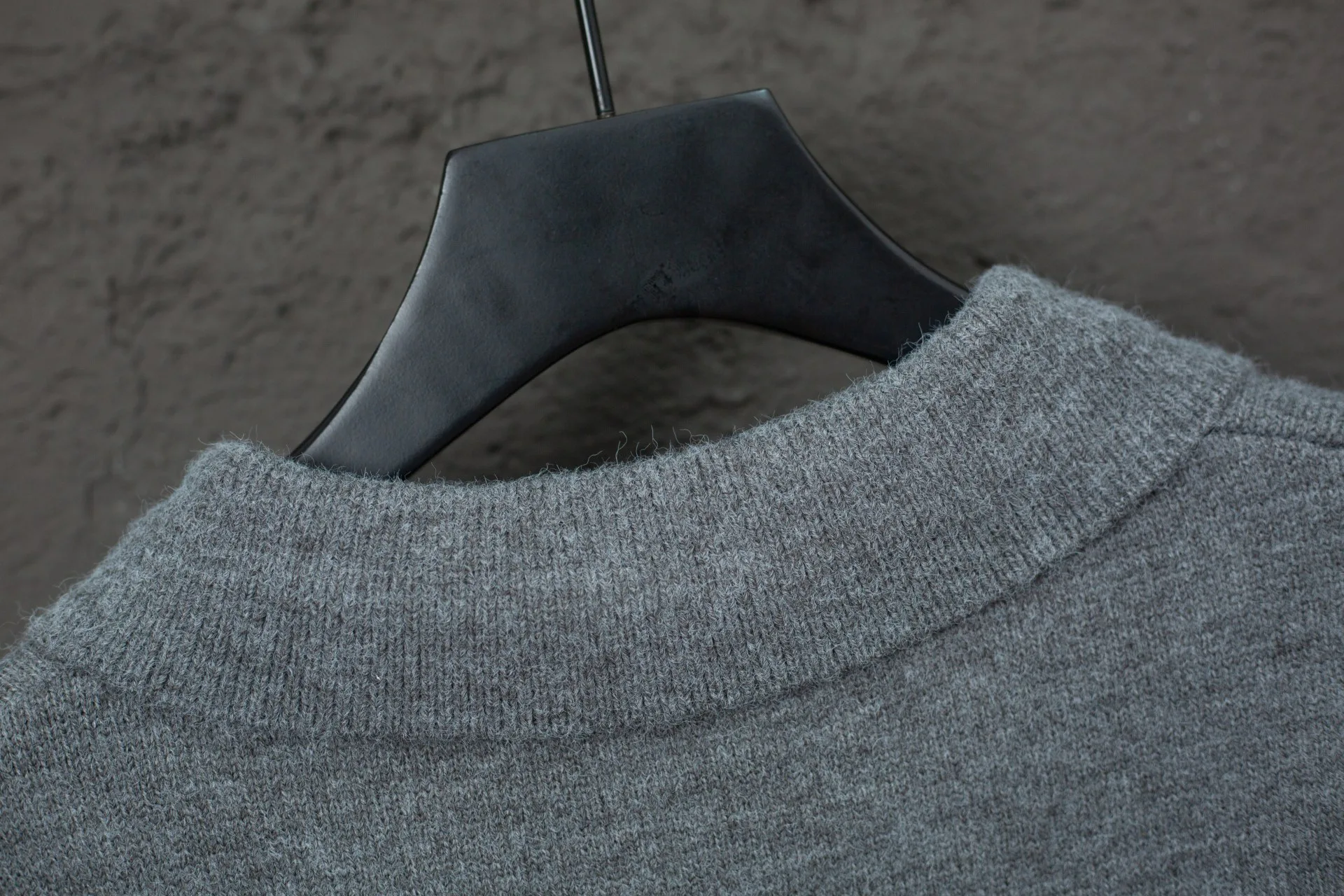 Men's Jumpers And Sweaters AMI PARIS 18032880